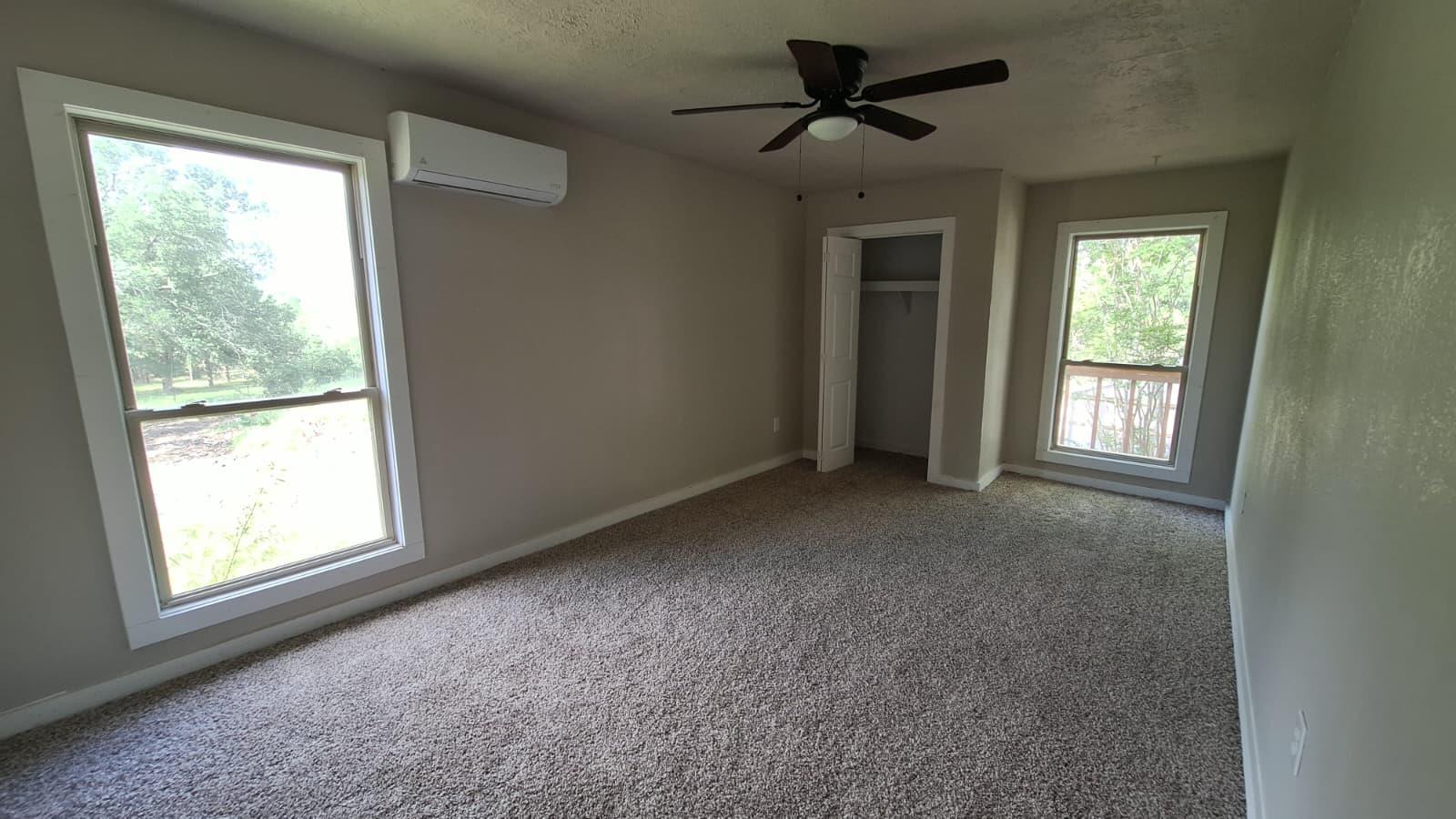 1284 Beaver Lake Dr, Caldwell, TX 77836