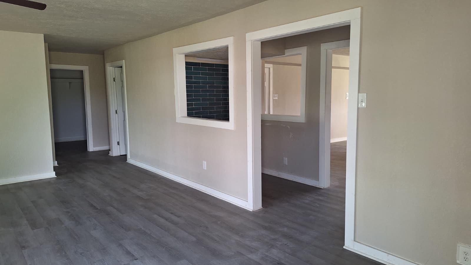 1284 Beaver Lake Dr, Caldwell, TX 77836