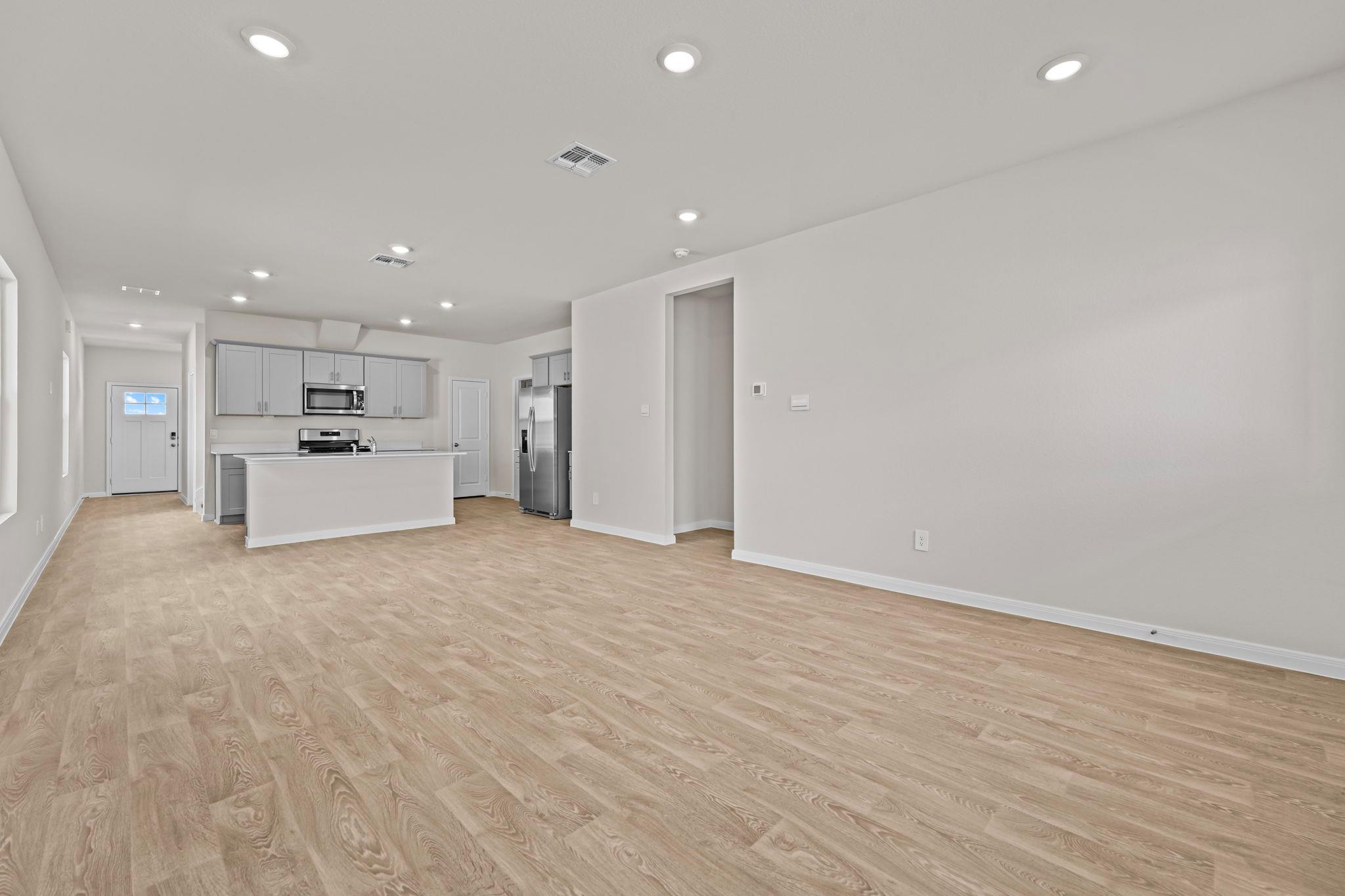 313 NEW ALBANY Ln, San Marcos, TX 78666