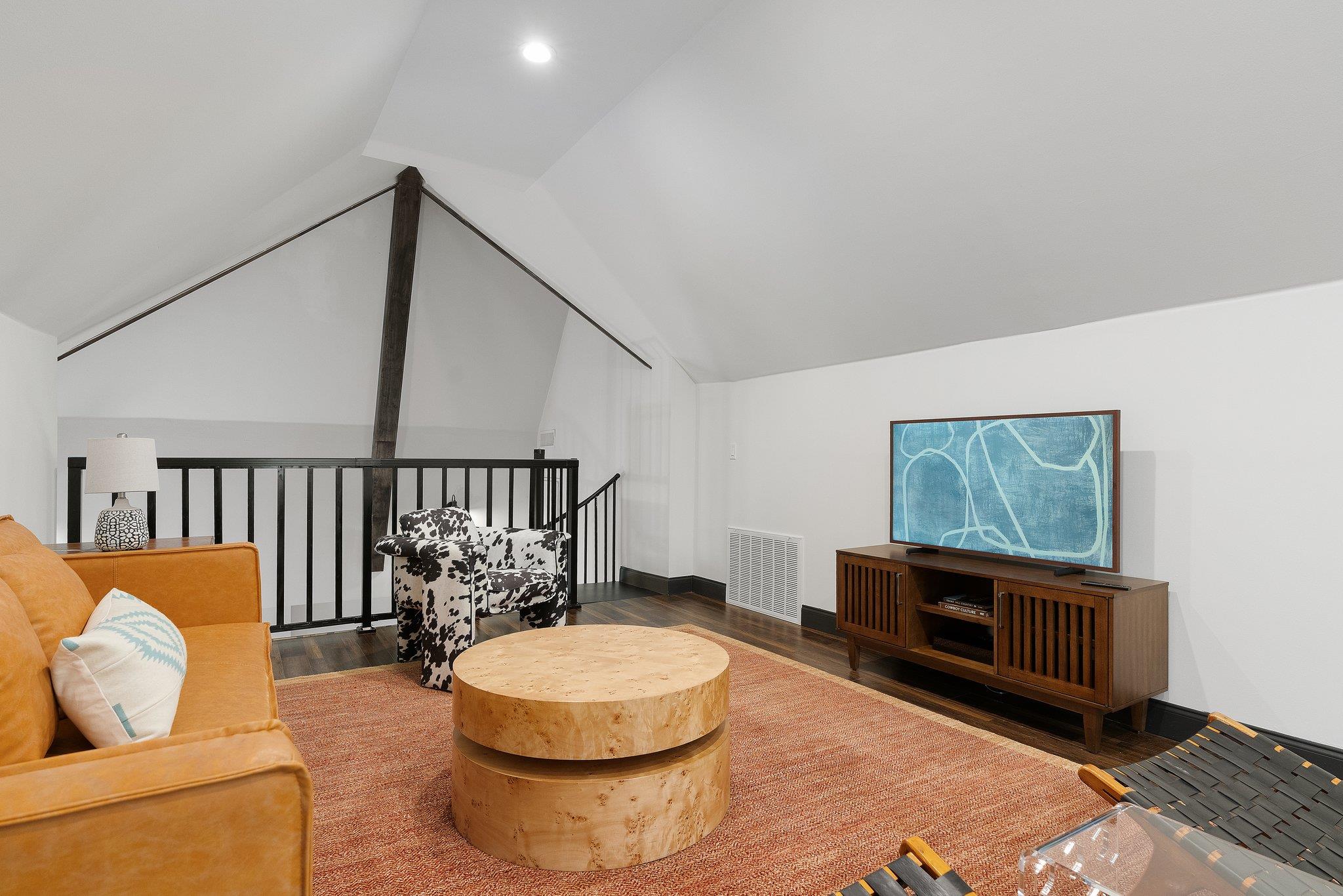 1204 E 13th St, Georgetown, TX 78626