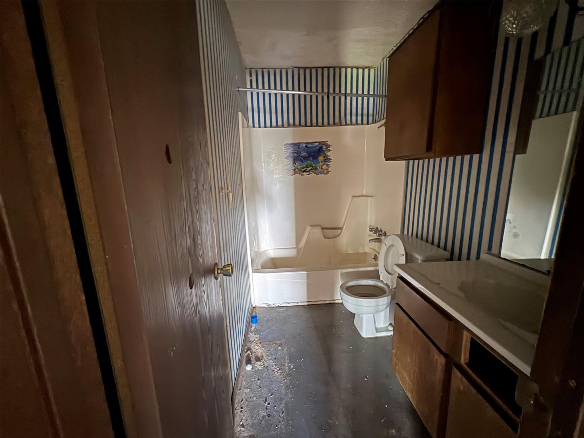 709 Drake Ln, Taylor, TX 76574