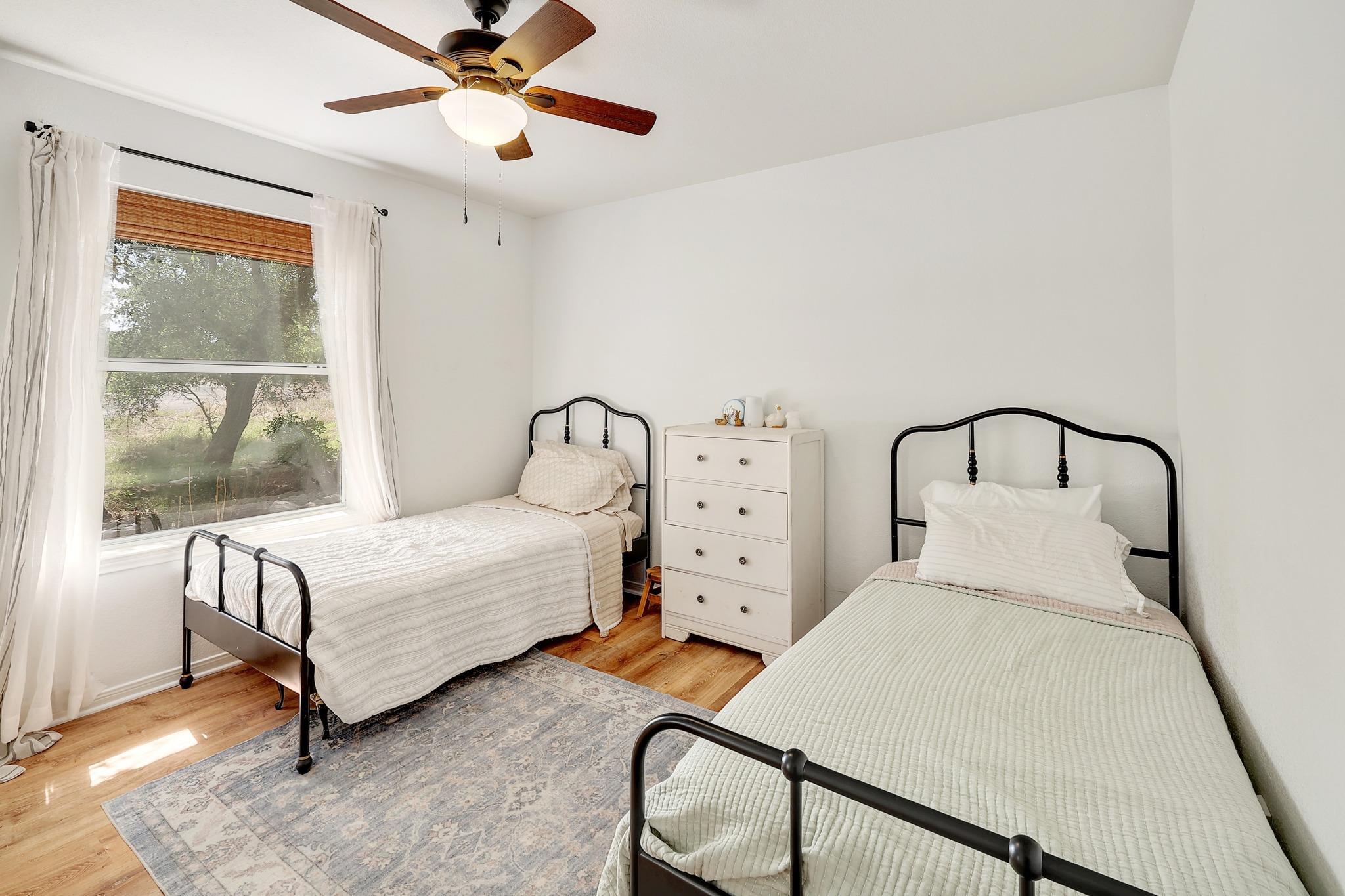 1455 County Road 262, Georgetown, TX 78633