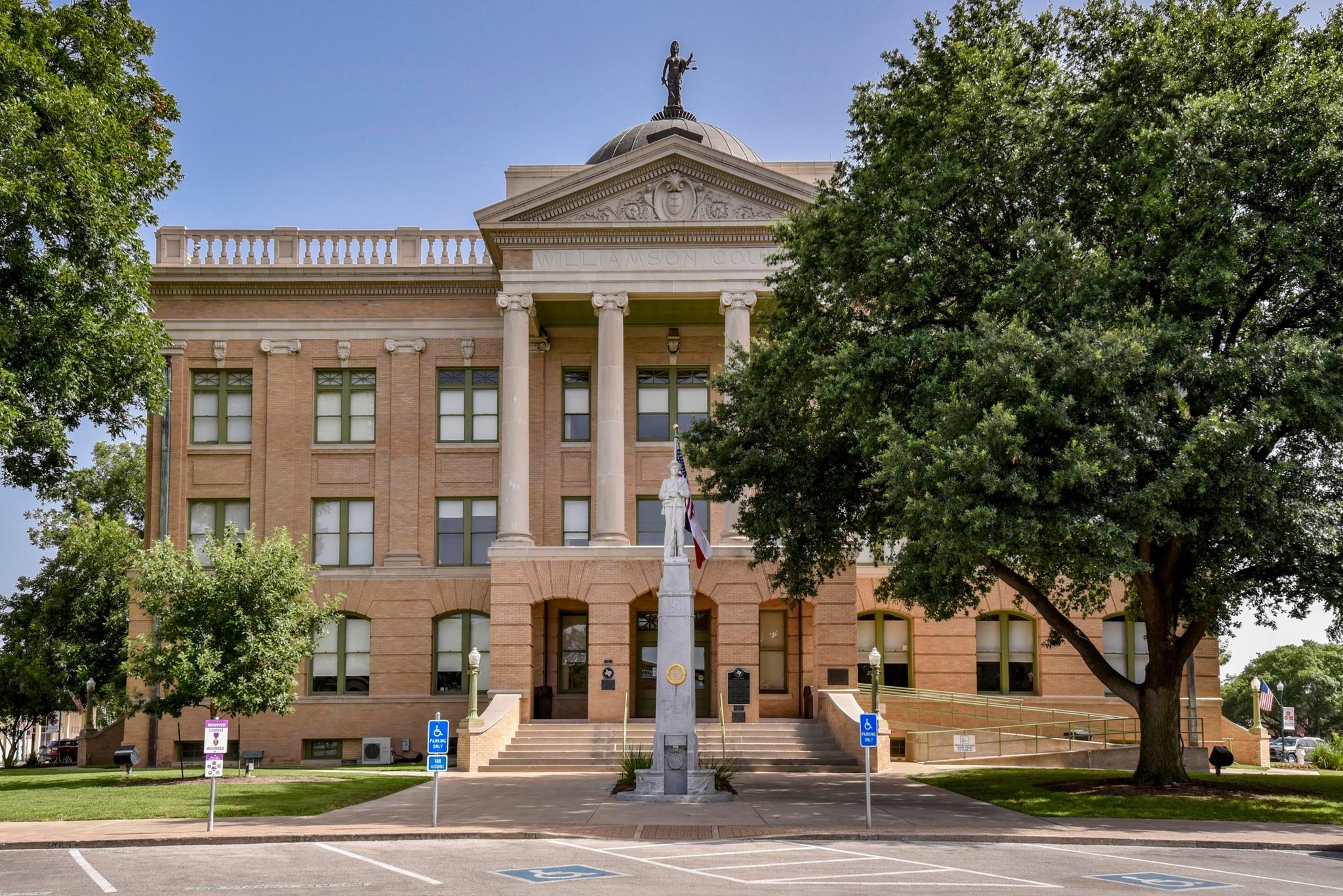 1455 County Road 262, Georgetown, TX 78633