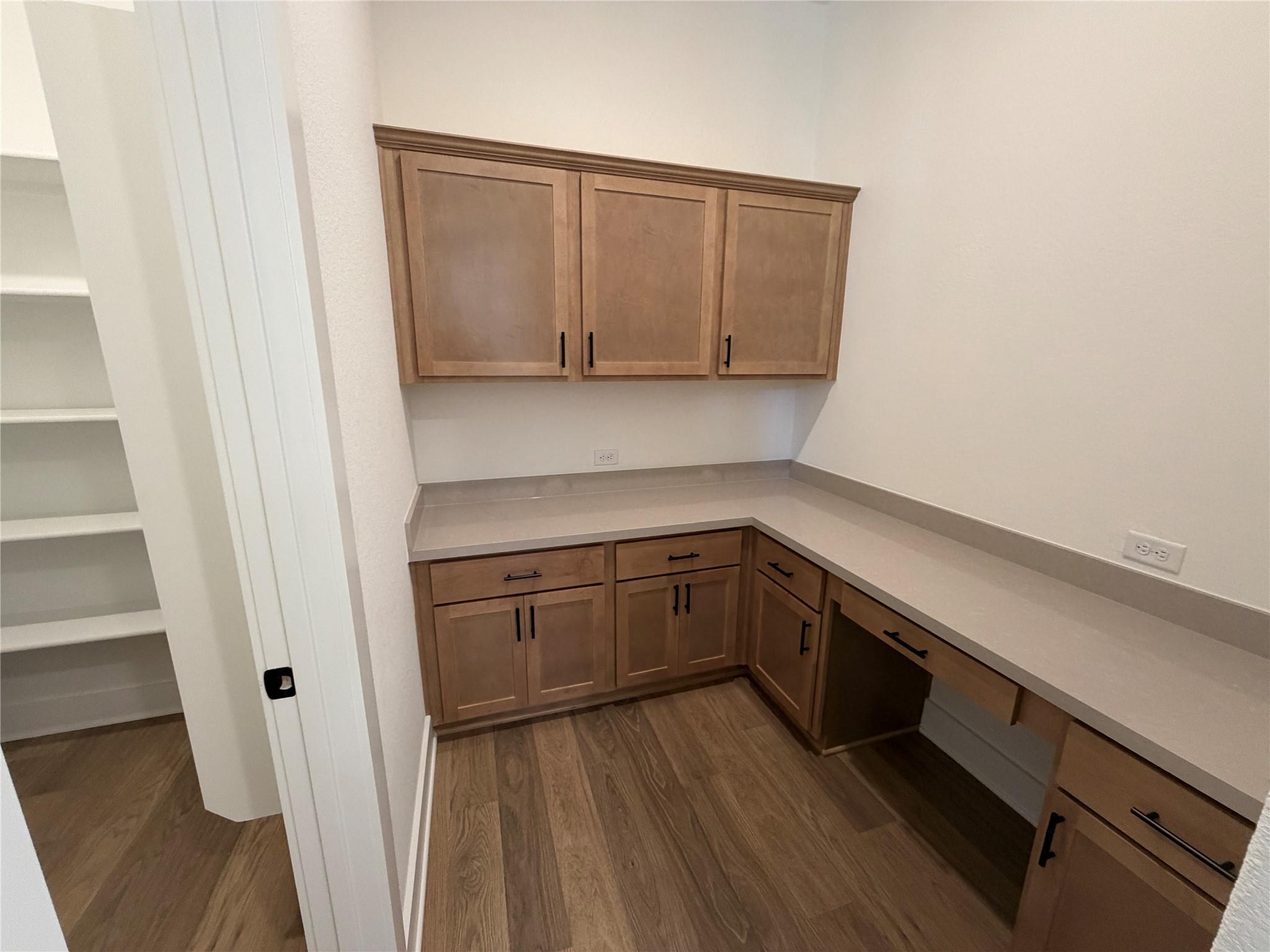 217 Smoke Signal Ct, Liberty Hill, TX 78642