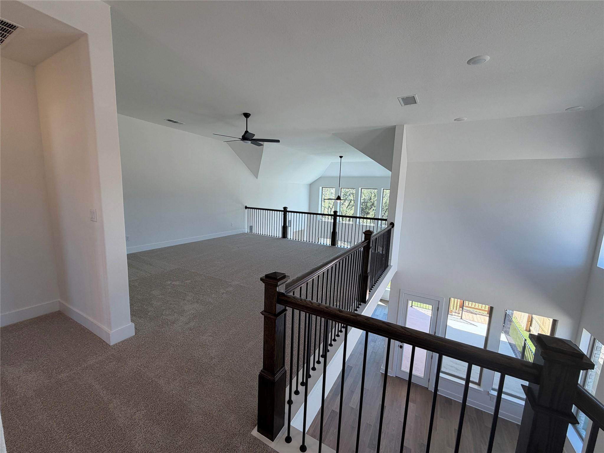 217 Smoke Signal Ct, Liberty Hill, TX 78642