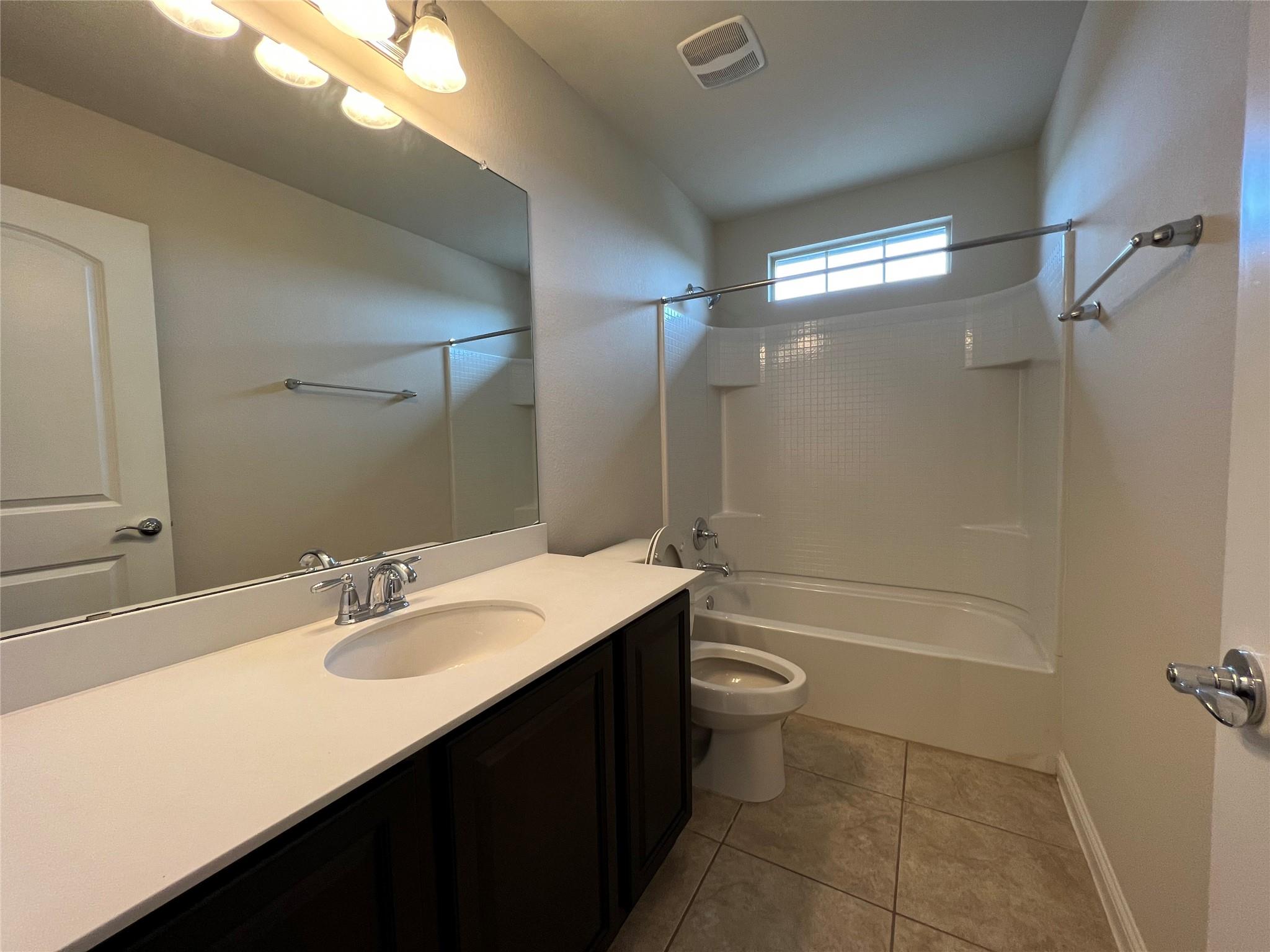 1325 Meadowsouth Ln, Austin, TX 78748