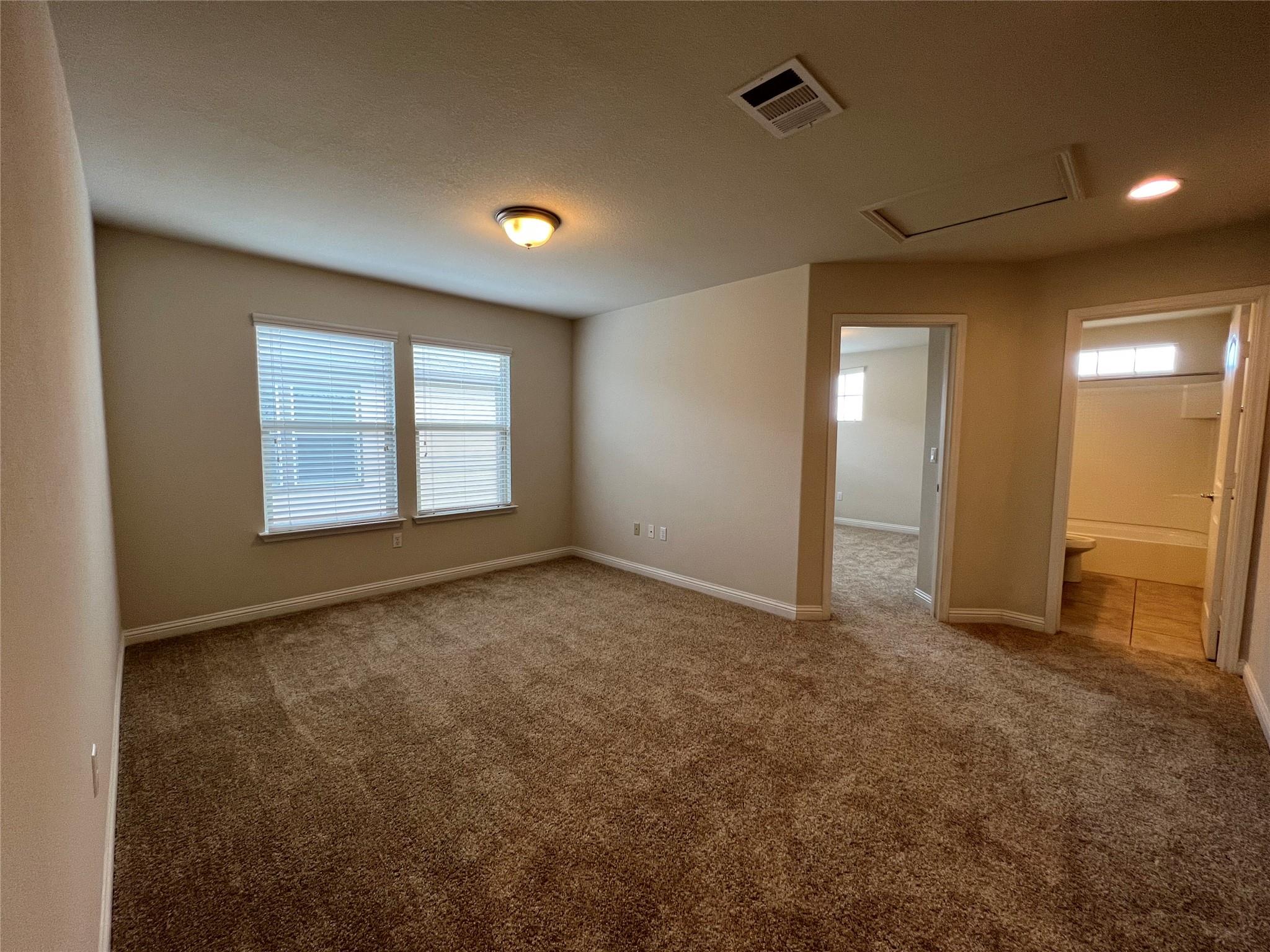 1325 Meadowsouth Ln, Austin, TX 78748