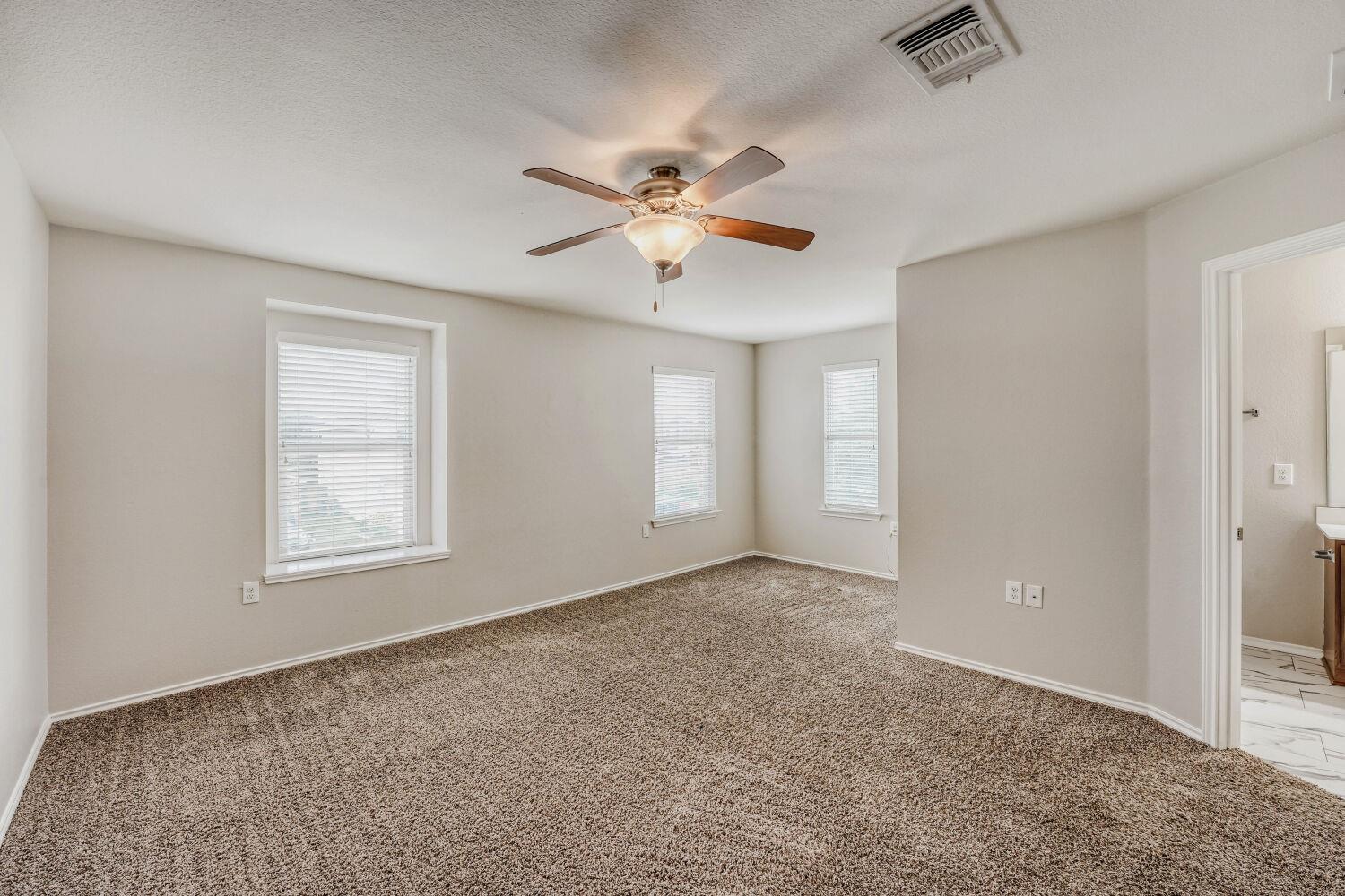 11209 Drumellan St, Austin, TX 78754