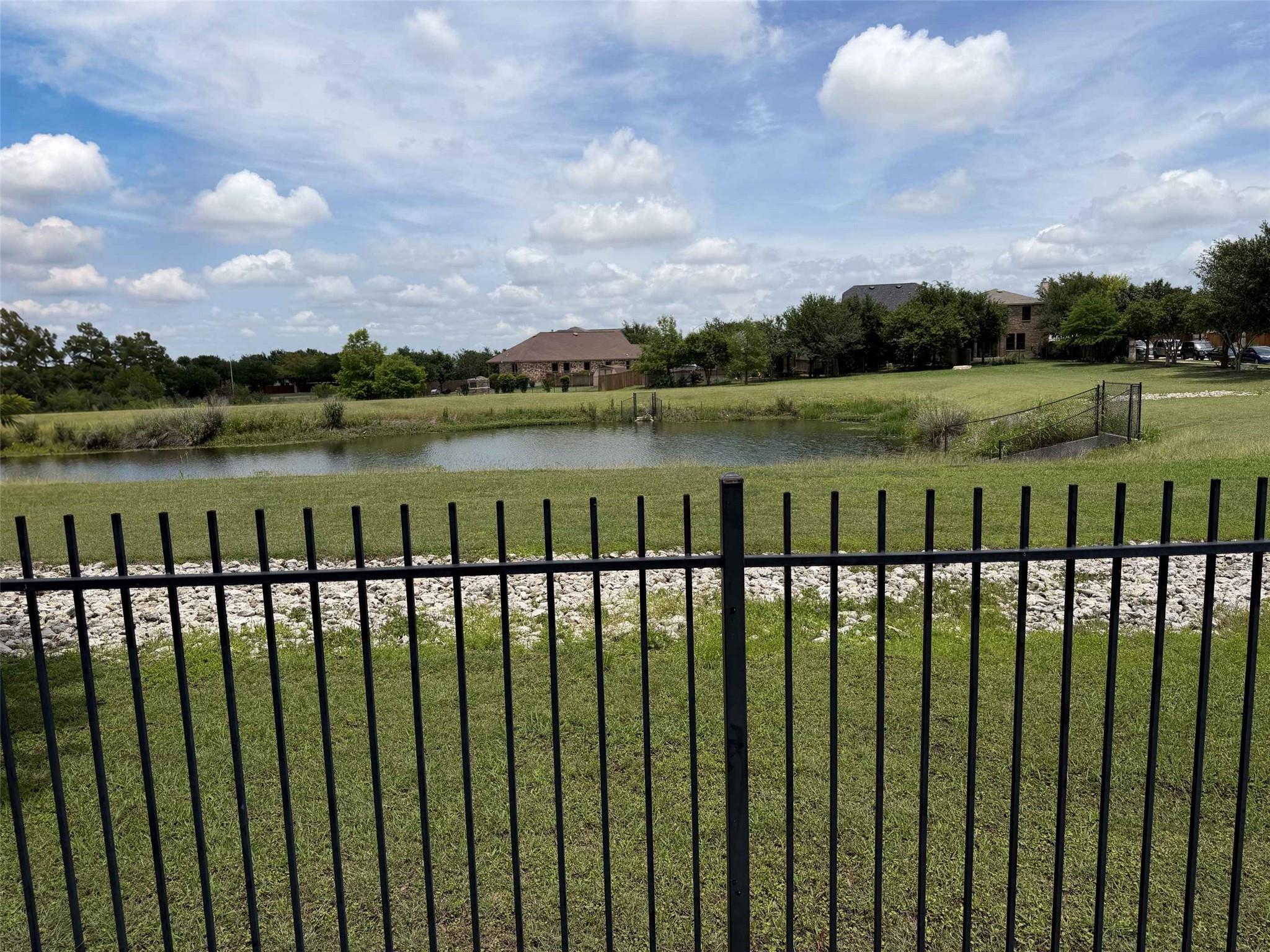 11209 Drumellan St, Austin, TX 78754