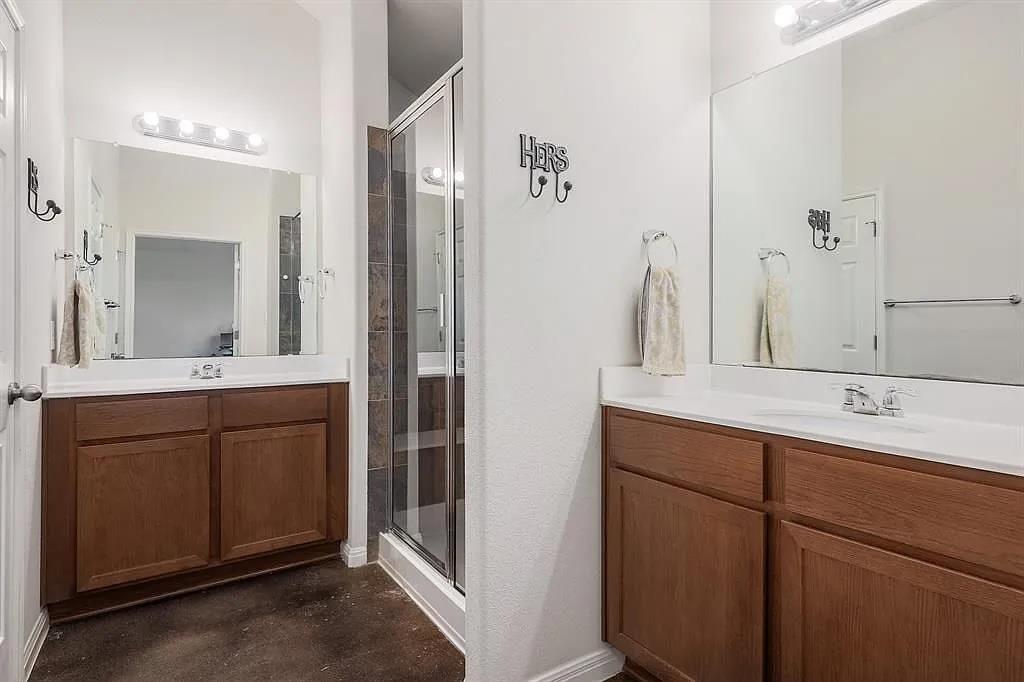 205 Field Corn Ln, San Marcos, TX 78666