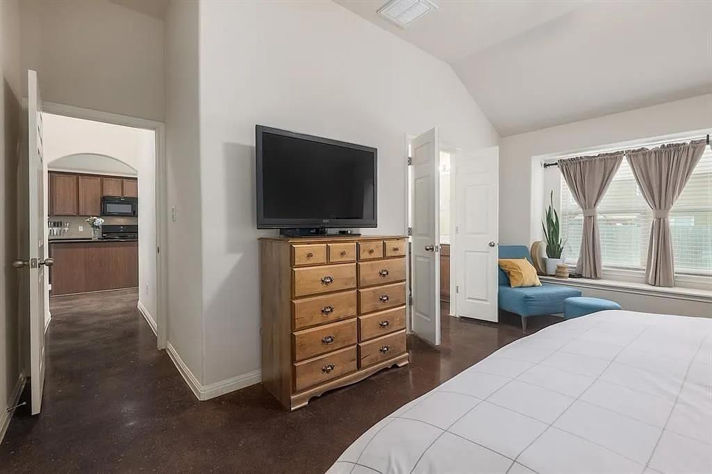 205 Field Corn Ln, San Marcos, TX 78666