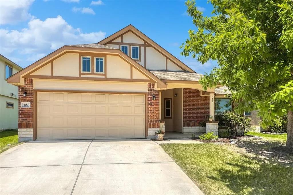 205 Field Corn Ln, San Marcos, TX 78666