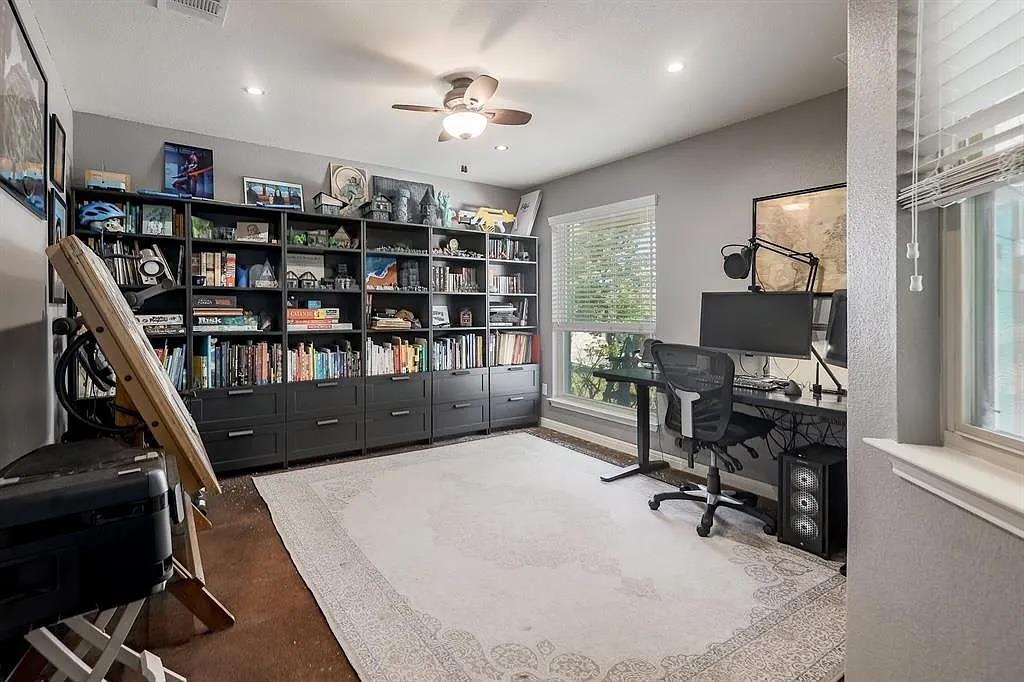 205 Field Corn Ln, San Marcos, TX 78666