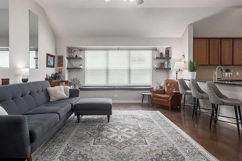 205 Field Corn Ln, San Marcos, TX 78666