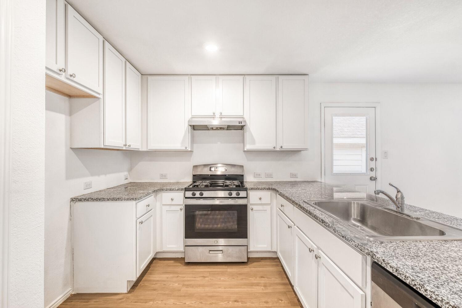 7102 Satellite Way, San Antonio, TX 78252