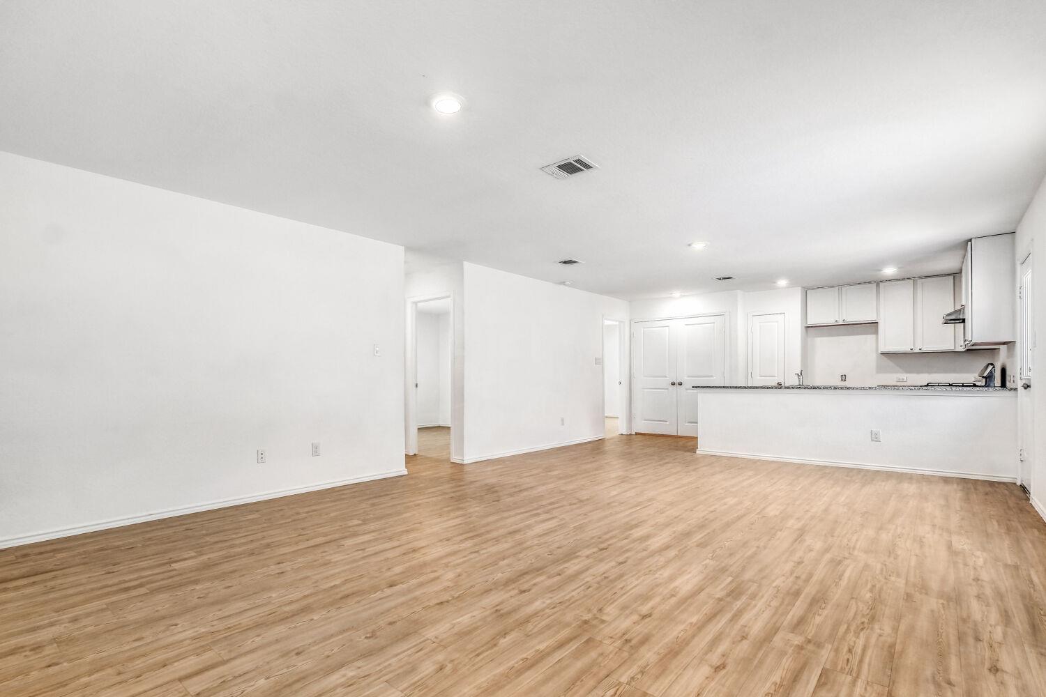 7102 Satellite Way, San Antonio, TX 78252