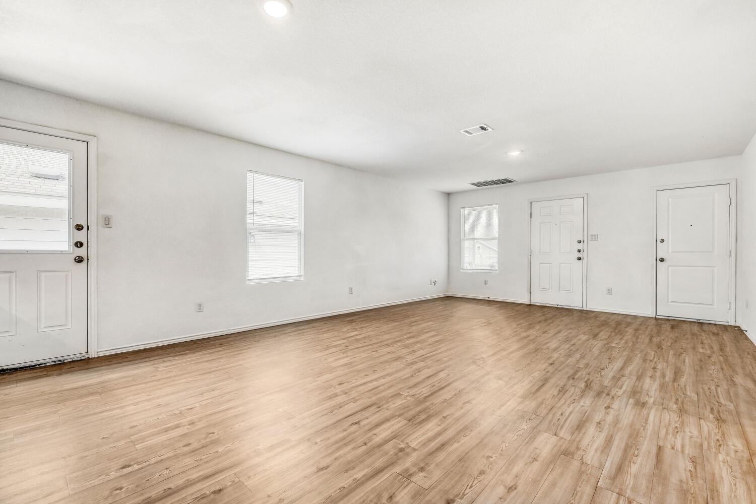 7102 Satellite Way, San Antonio, TX 78252