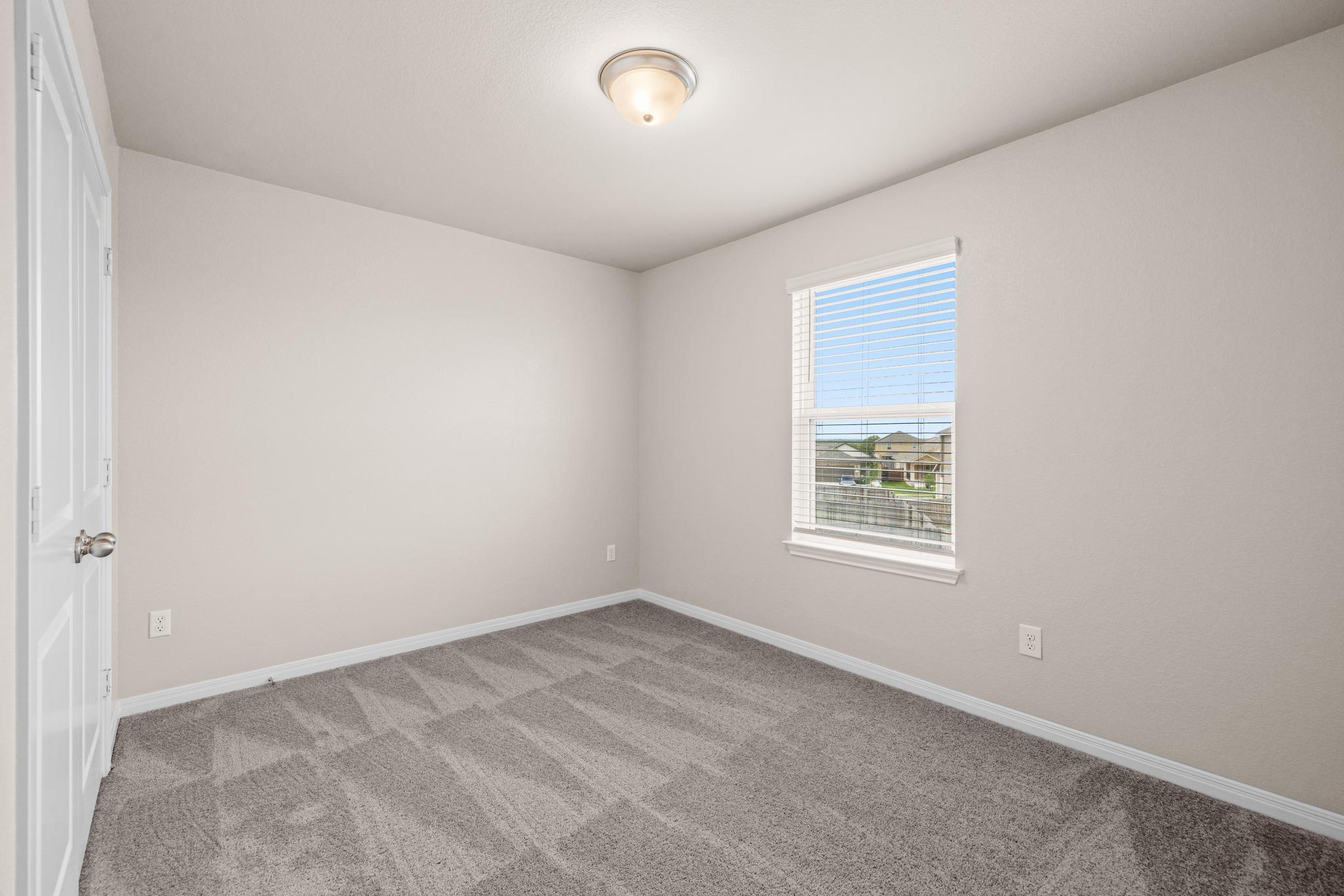 221 Longmount Cv, Liberty Hill, TX 78642