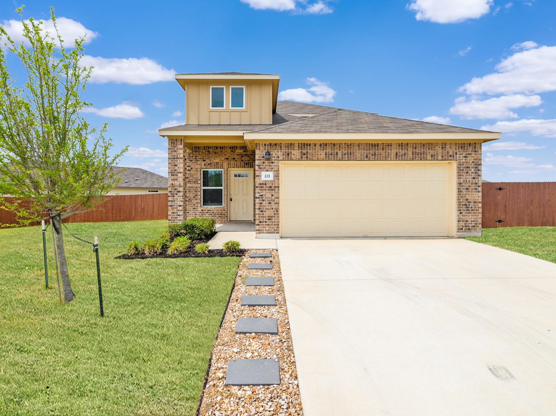 221 Longmount Cv, Liberty Hill, TX 78642