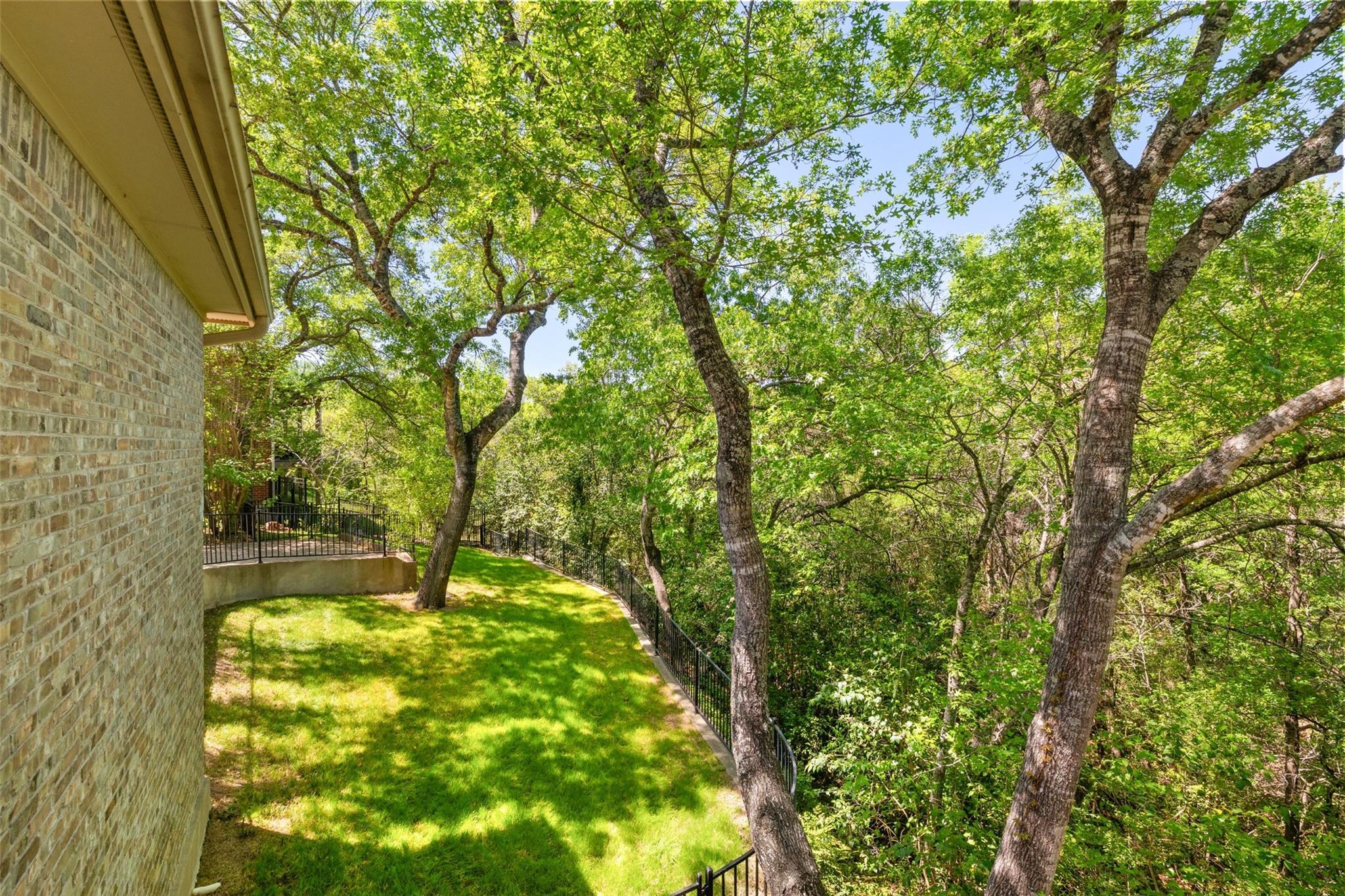 1300 Puddleby Cv, Austin, TX 78746