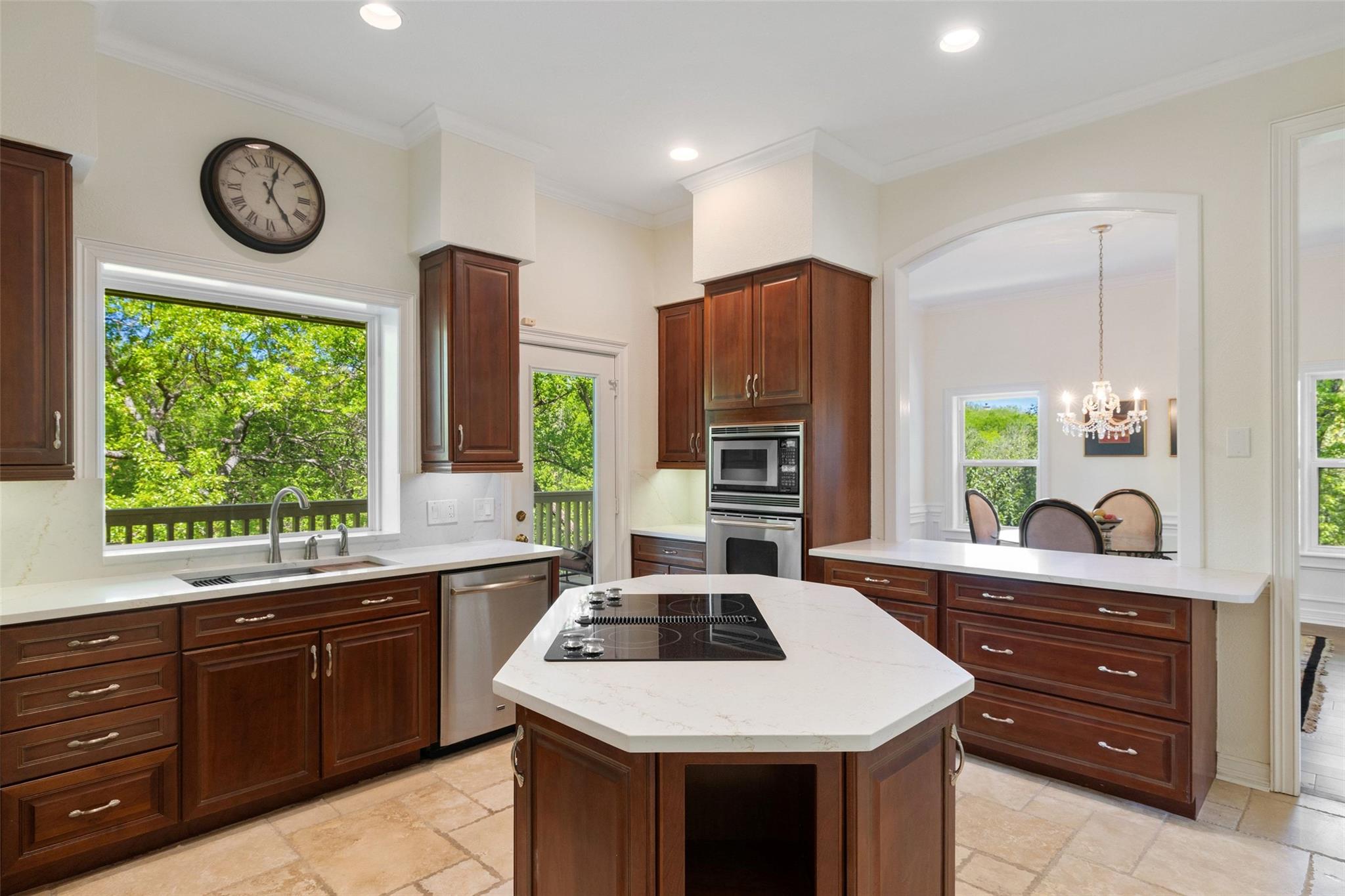 1300 Puddleby Cv, Austin, TX 78746