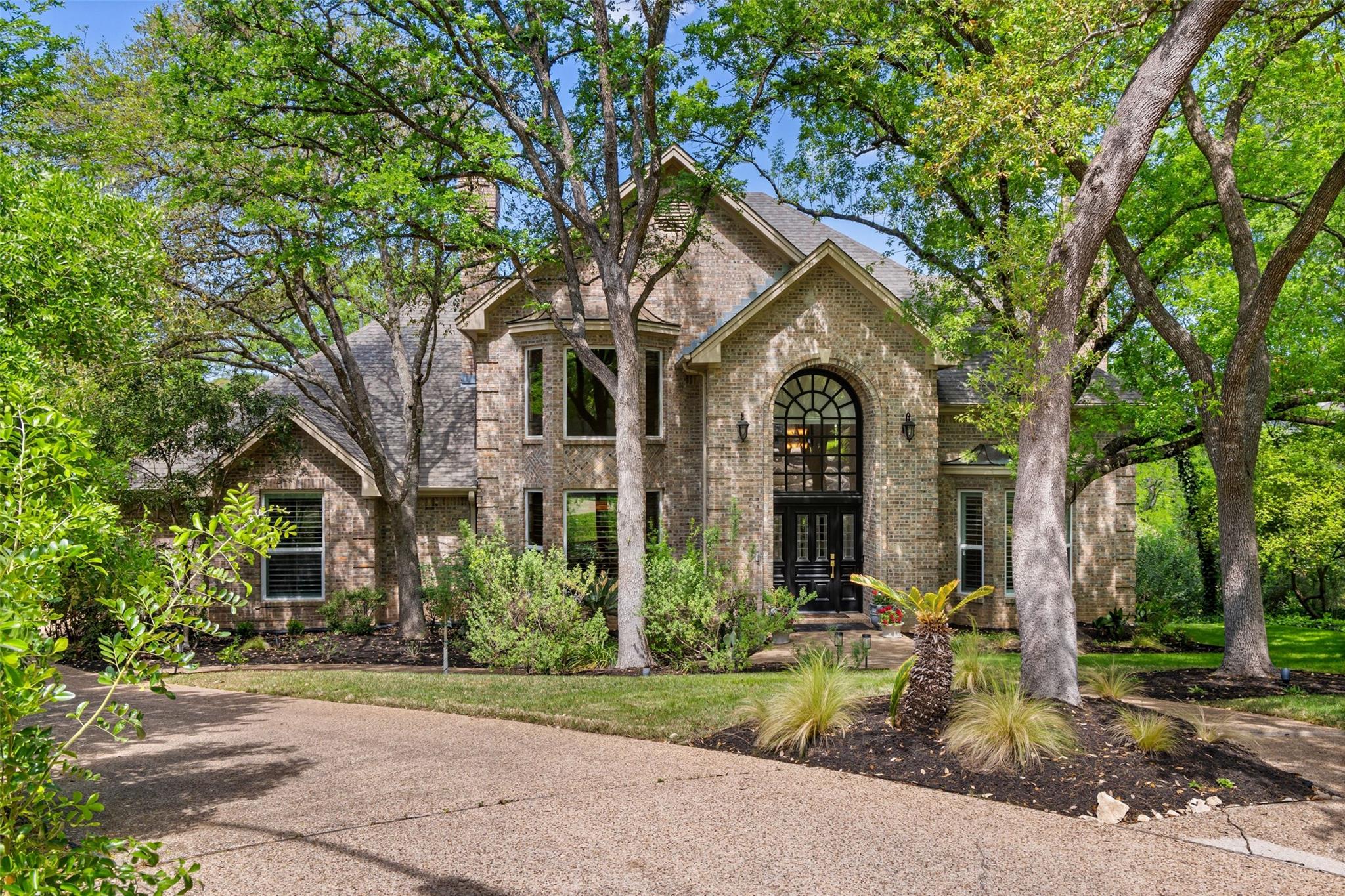 1300 Puddleby Cv, Austin, TX 78746