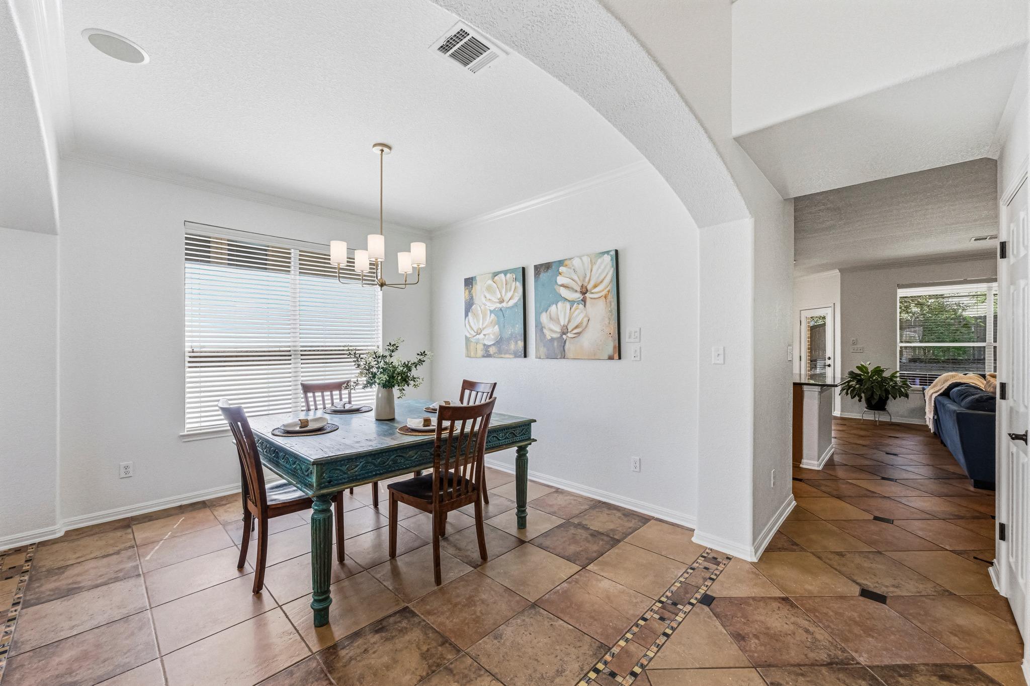 2128 Garlic Creek Dr, Buda, TX 78610