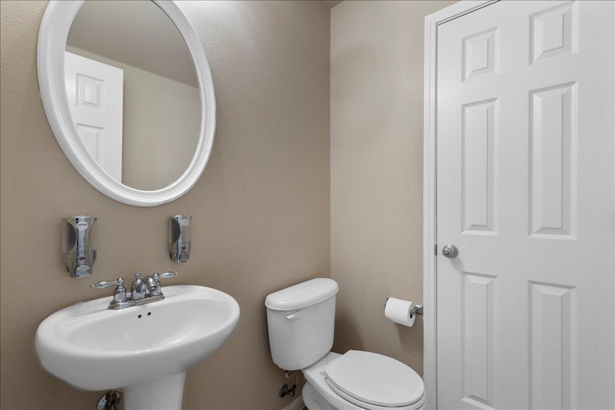 1503 E Park St, Cedar Park, TX 78613