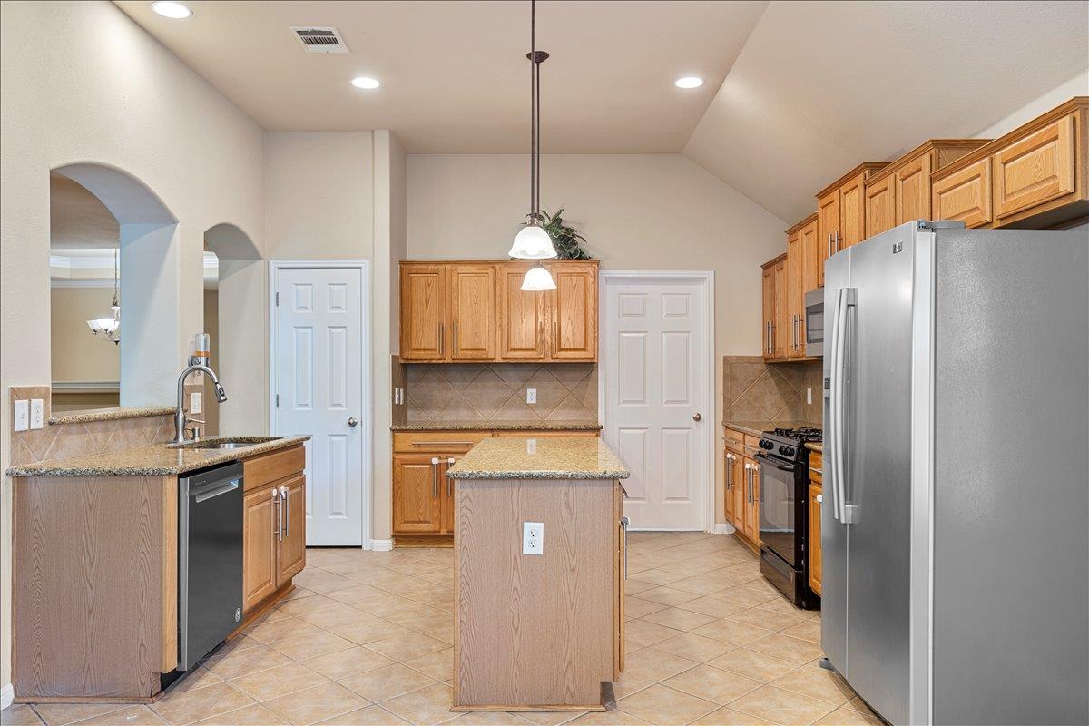 1503 E Park St, Cedar Park, TX 78613