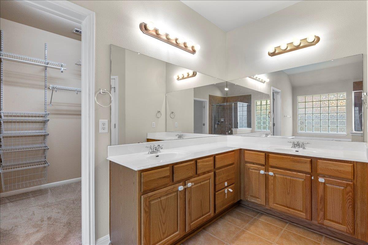 1503 E Park St, Cedar Park, TX 78613