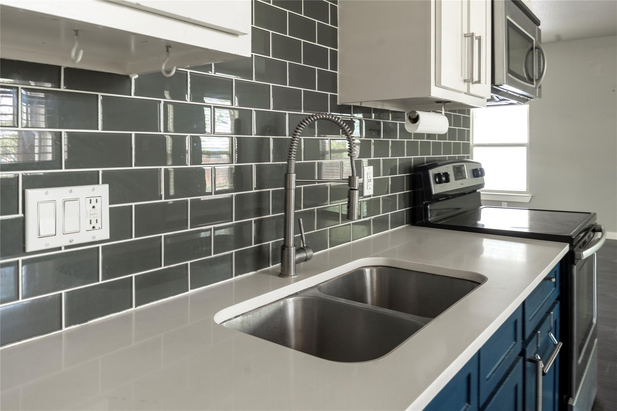 19107 Fm 969 Rd, Webberville, TX 78653