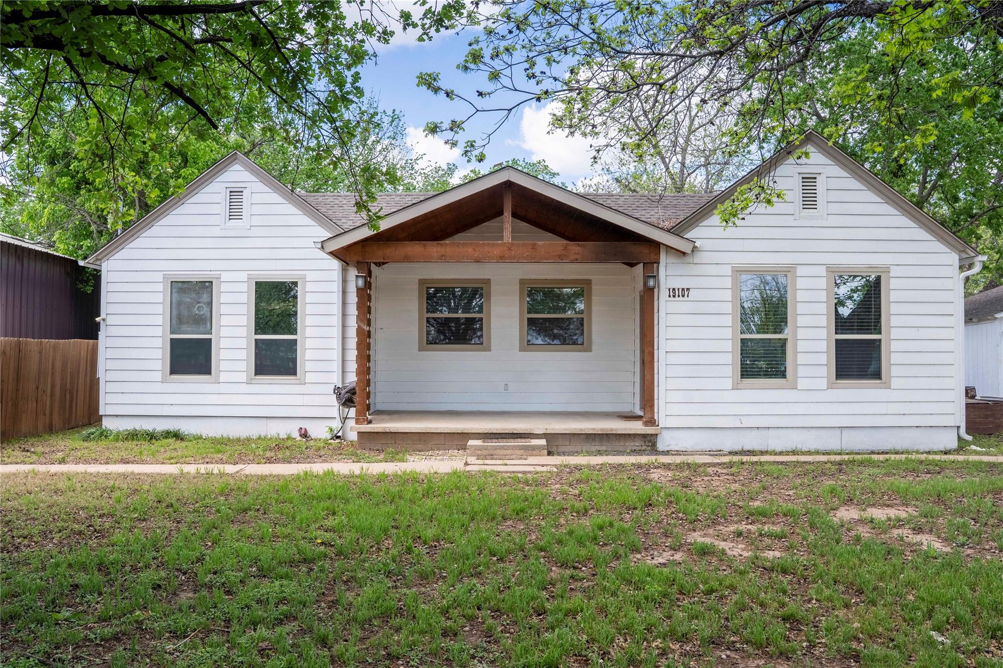 19107 Fm 969 Rd, Webberville, TX 78653