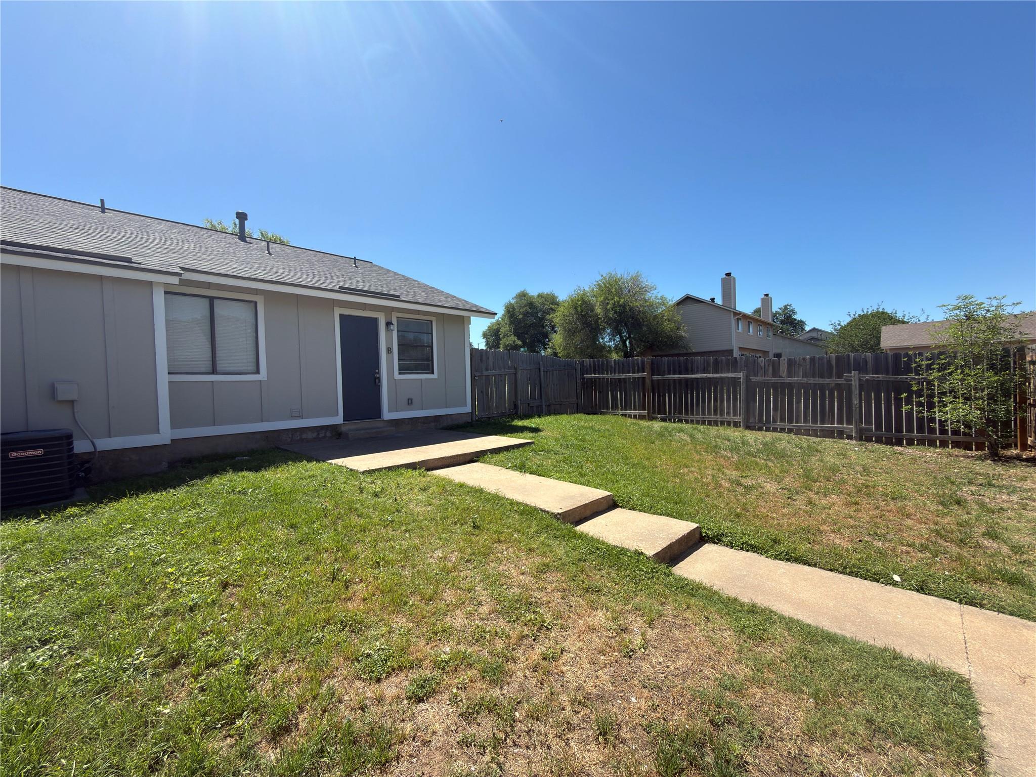 1614 Braker Ln # B, Austin, TX 78758