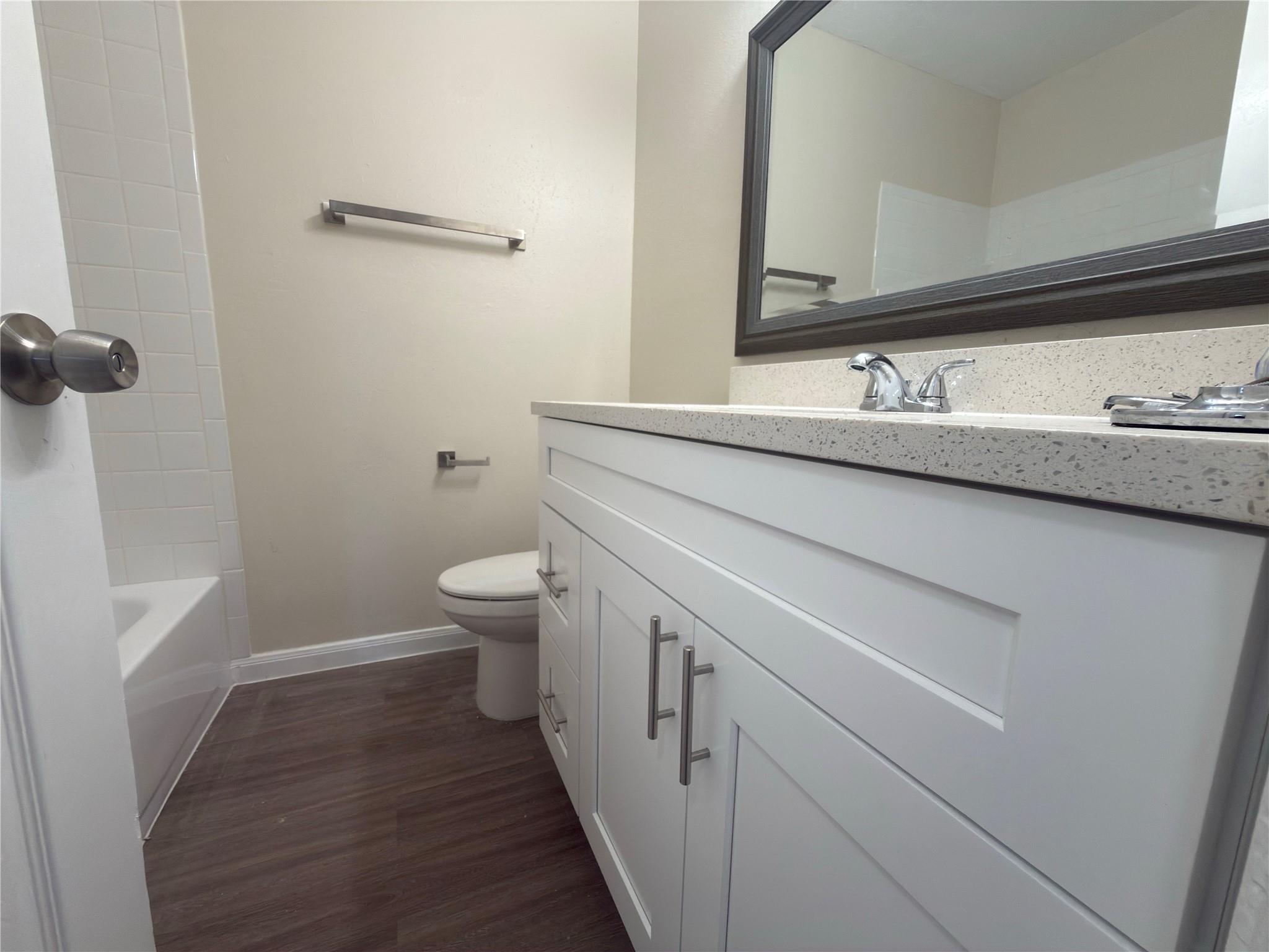 1614 Braker Ln # B, Austin, TX 78758