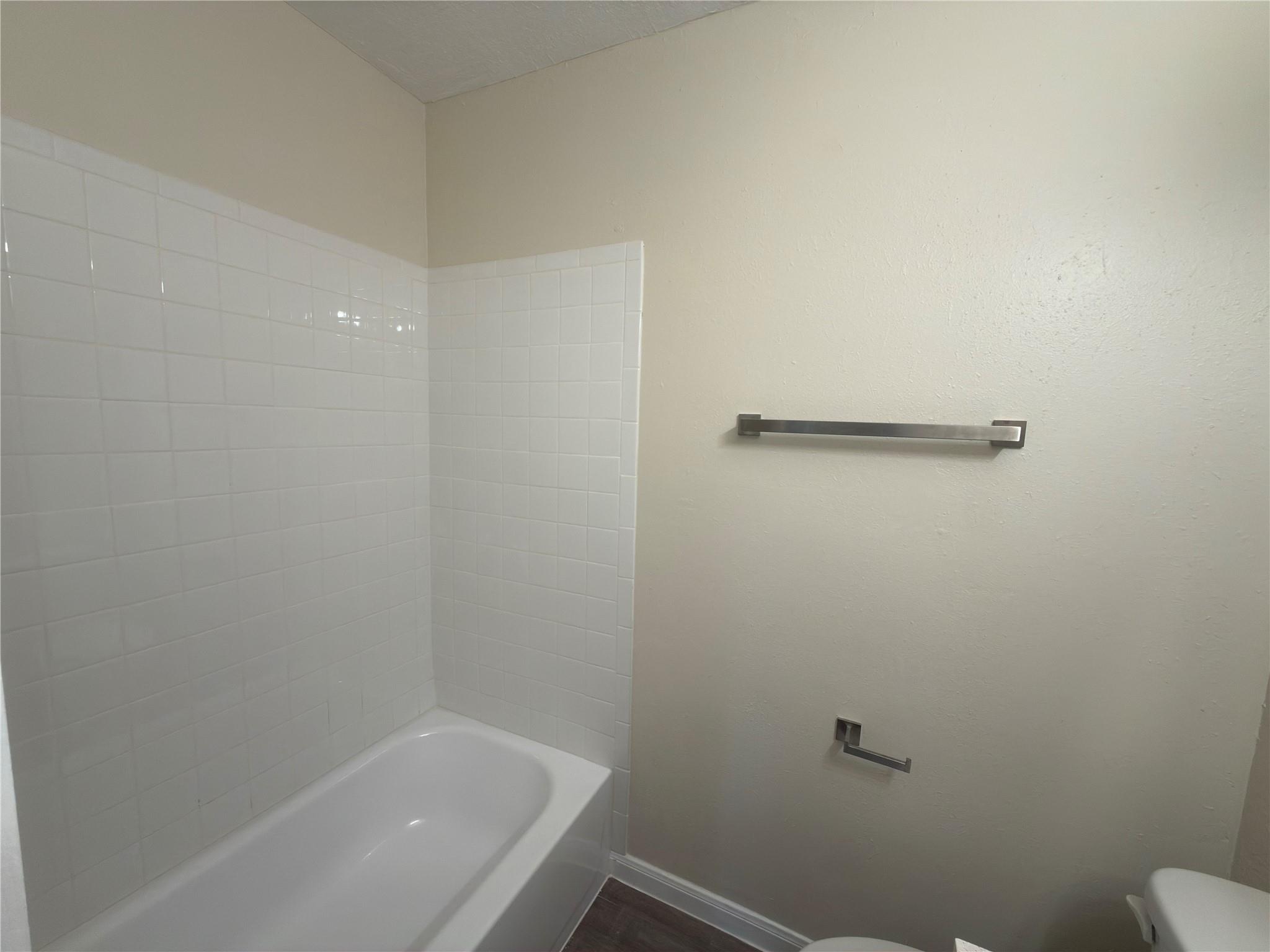 1614 Braker Ln # B, Austin, TX 78758