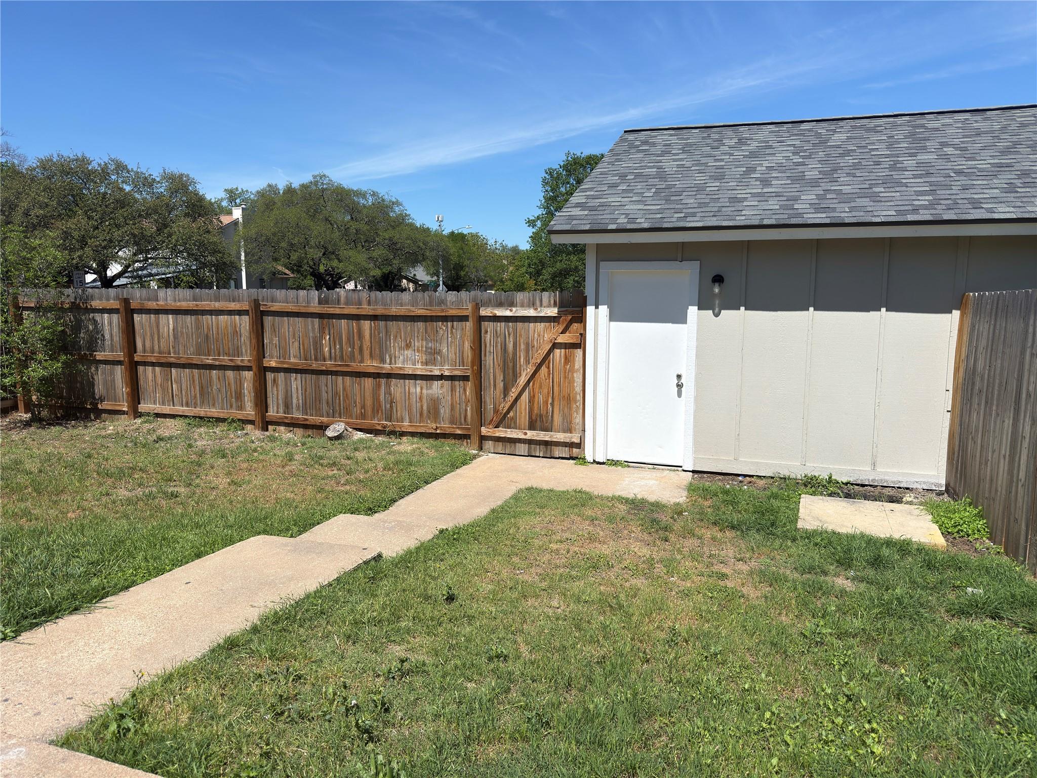 1614 Braker Ln # B, Austin, TX 78758