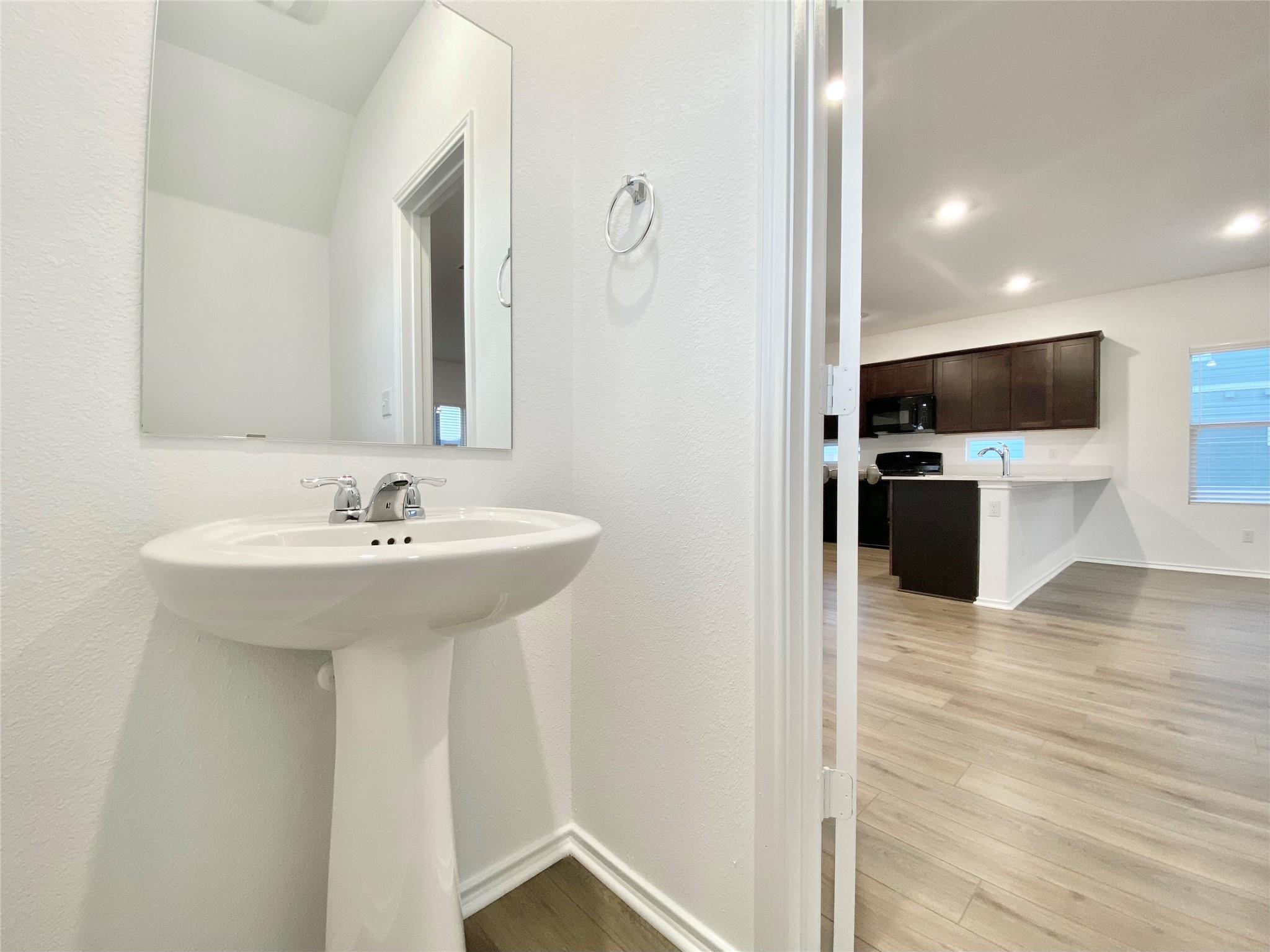 1548 Weatherford Ln, Leander, TX 78641