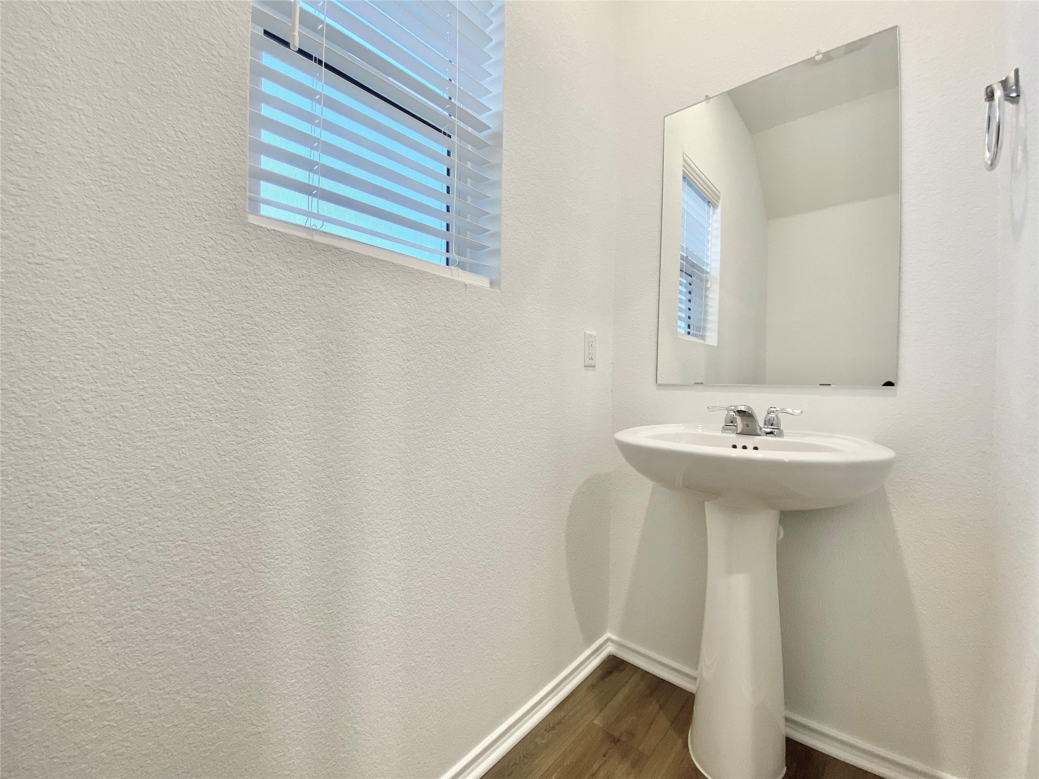 1548 Weatherford Ln, Leander, TX 78641