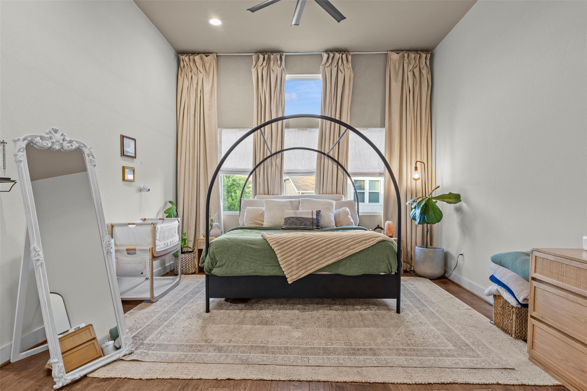 317 Bridgeford Dr, Austin, TX 78745