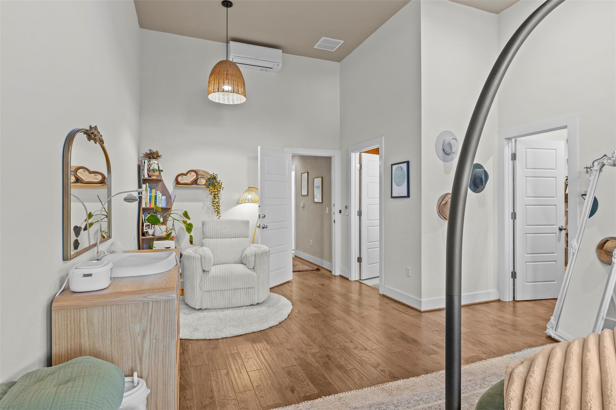 317 Bridgeford Dr, Austin, TX 78745