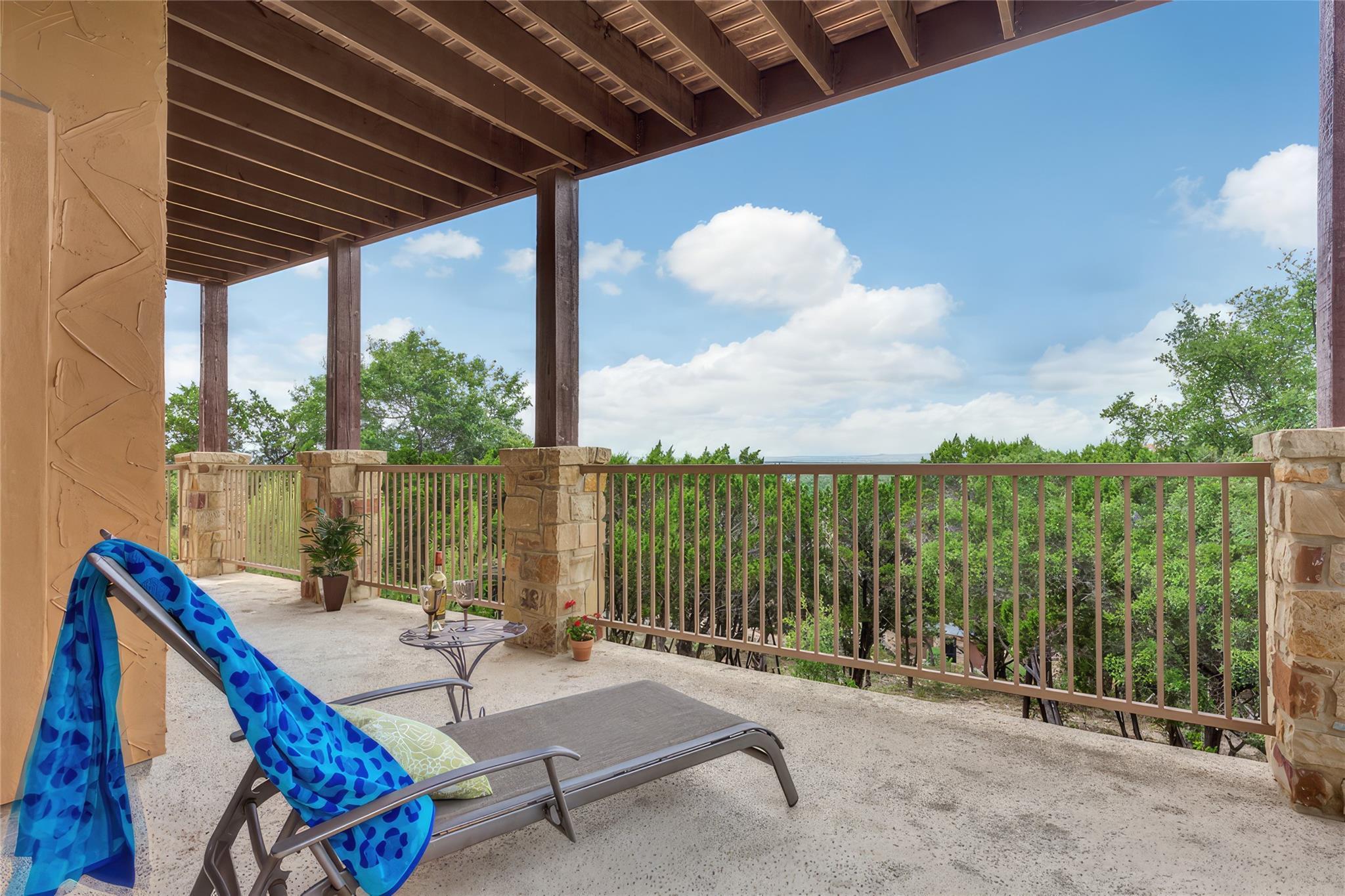 17932 Edgewood Way, Jonestown, TX 78645