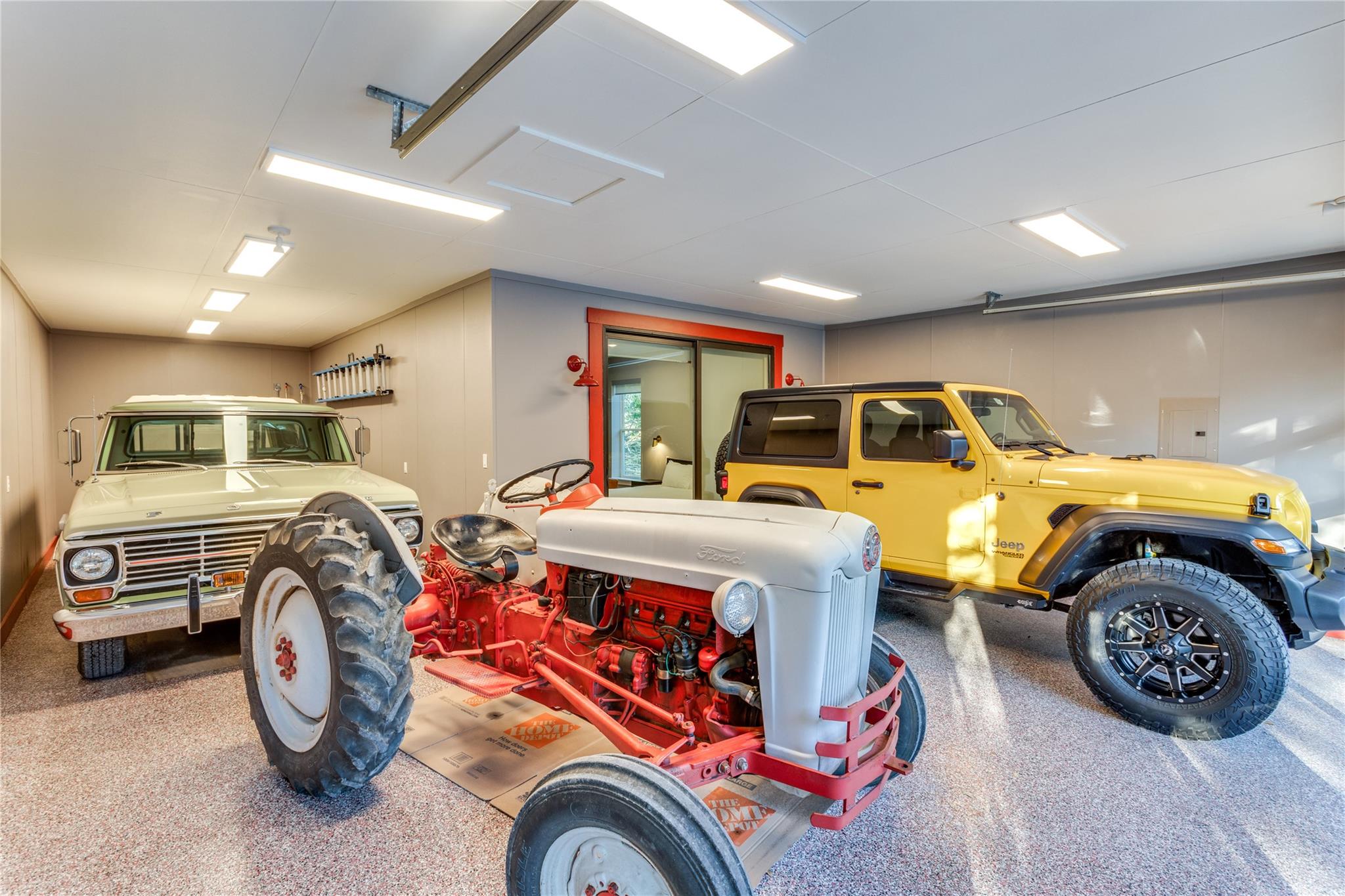 7870 Gage Ln, Wimberley, TX 78676