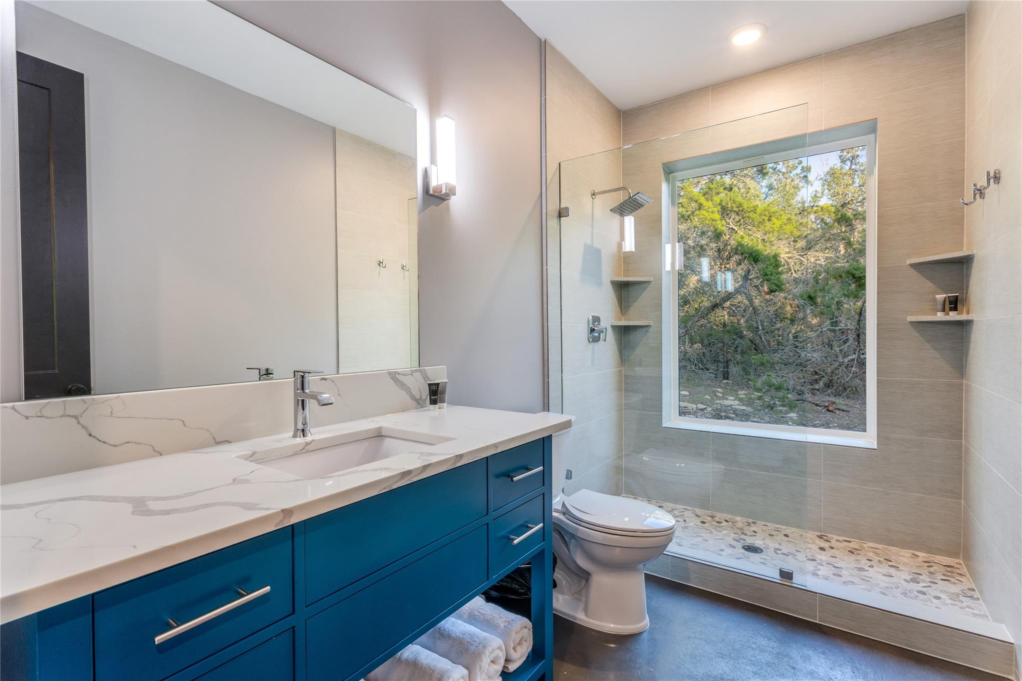 7870 Gage Ln, Wimberley, TX 78676