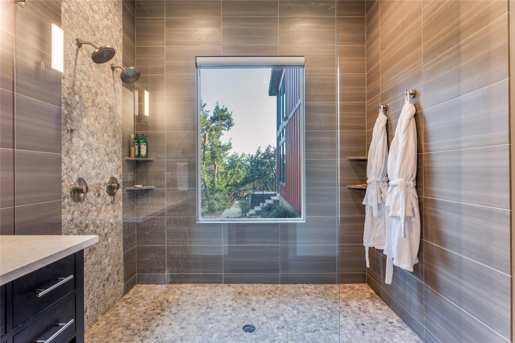 7870 Gage Ln, Wimberley, TX 78676