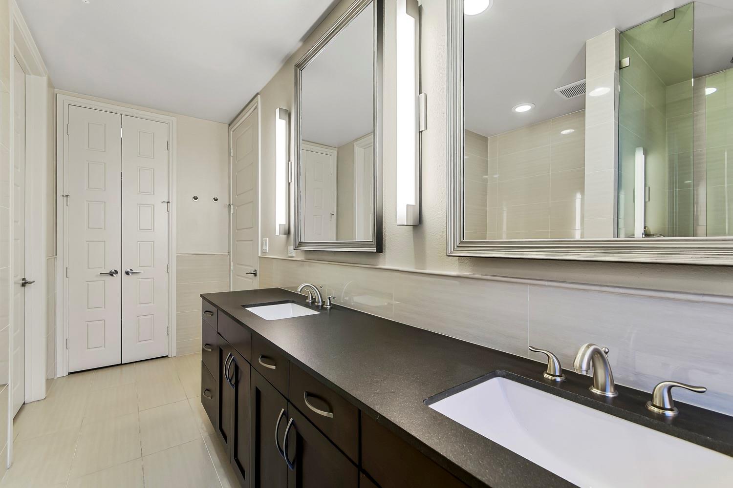 214 Barton Springs Rd # 1909, Austin, TX 78704