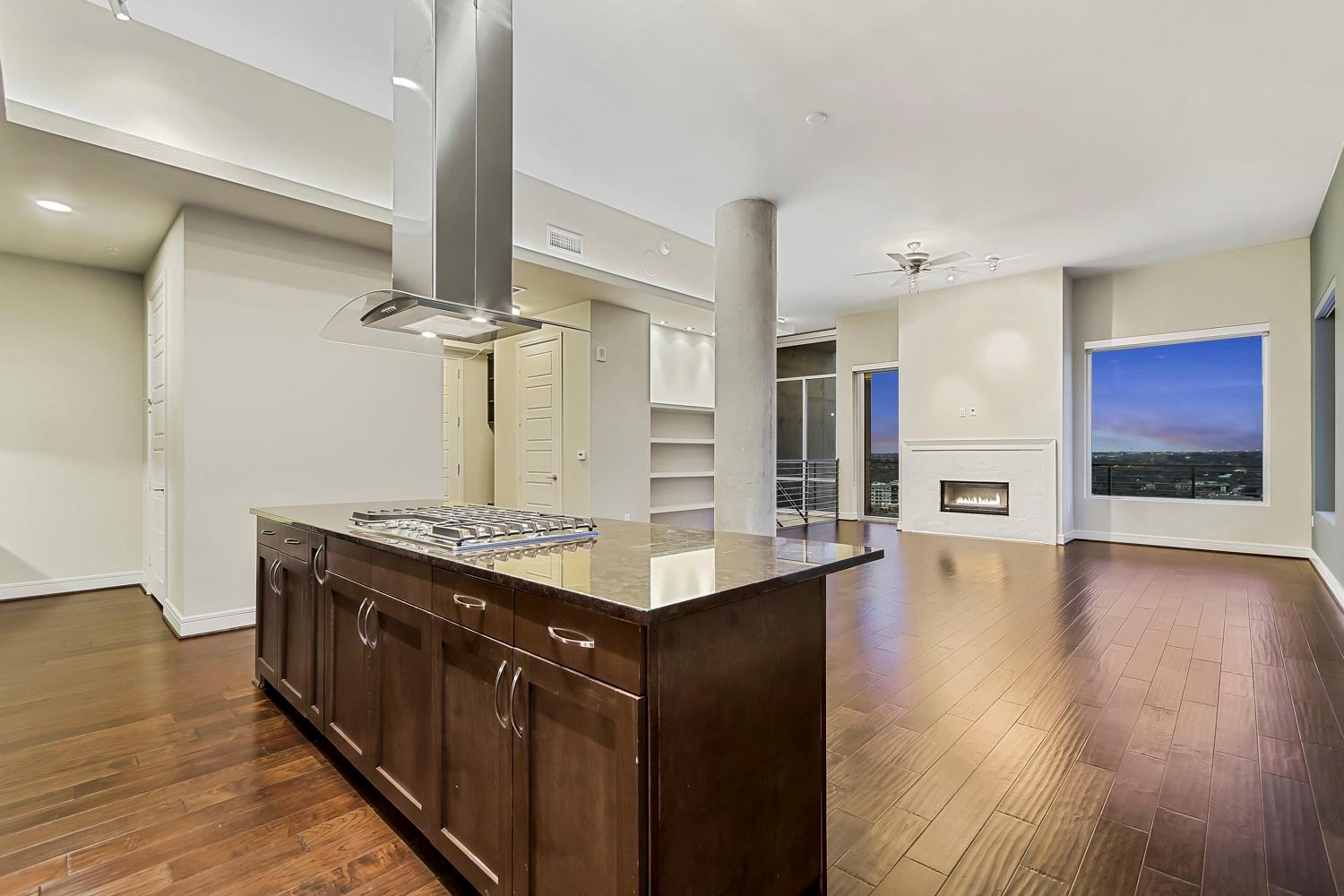 214 Barton Springs Rd # 1909, Austin, TX 78704