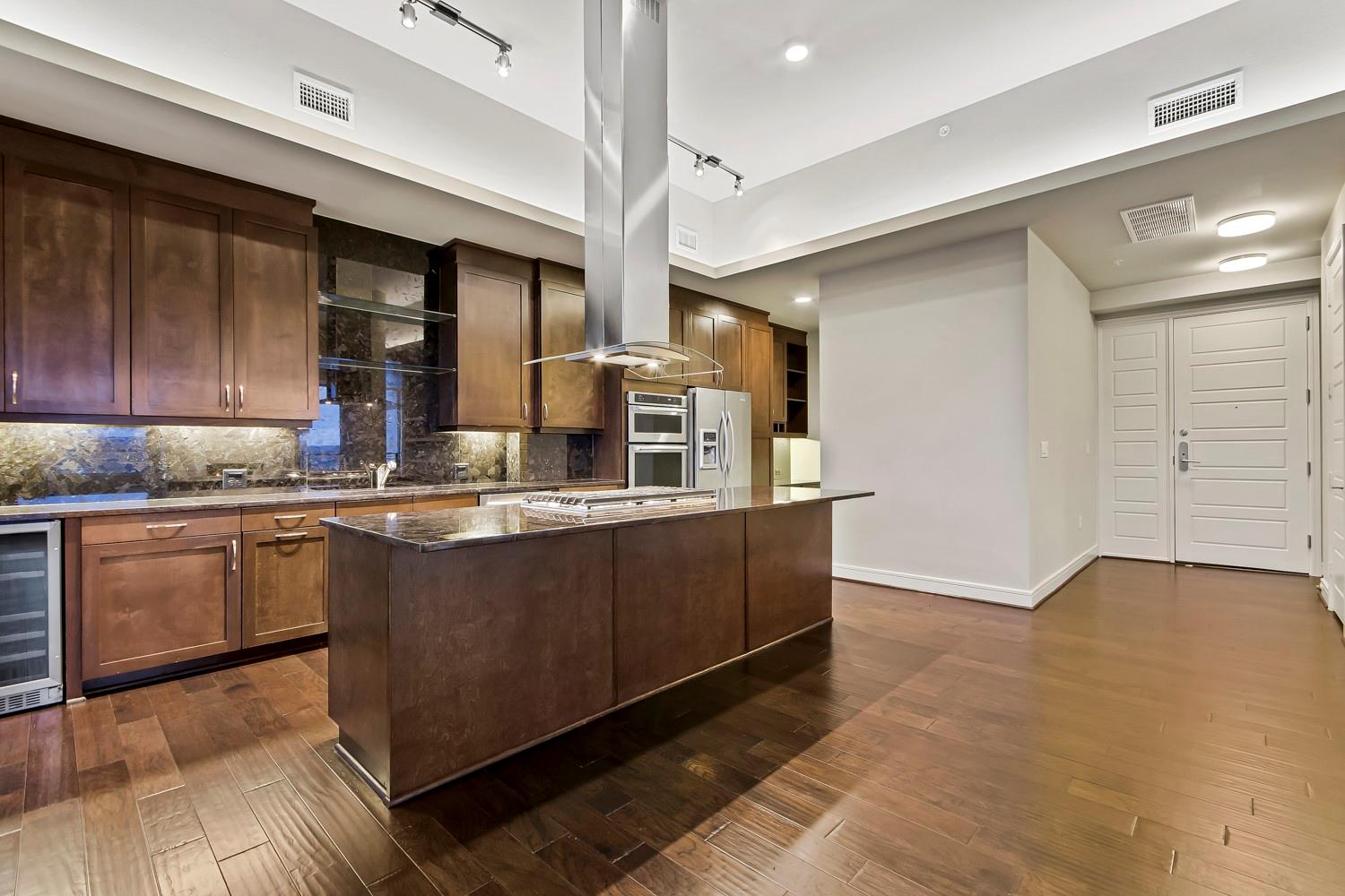 214 Barton Springs Rd # 1909, Austin, TX 78704