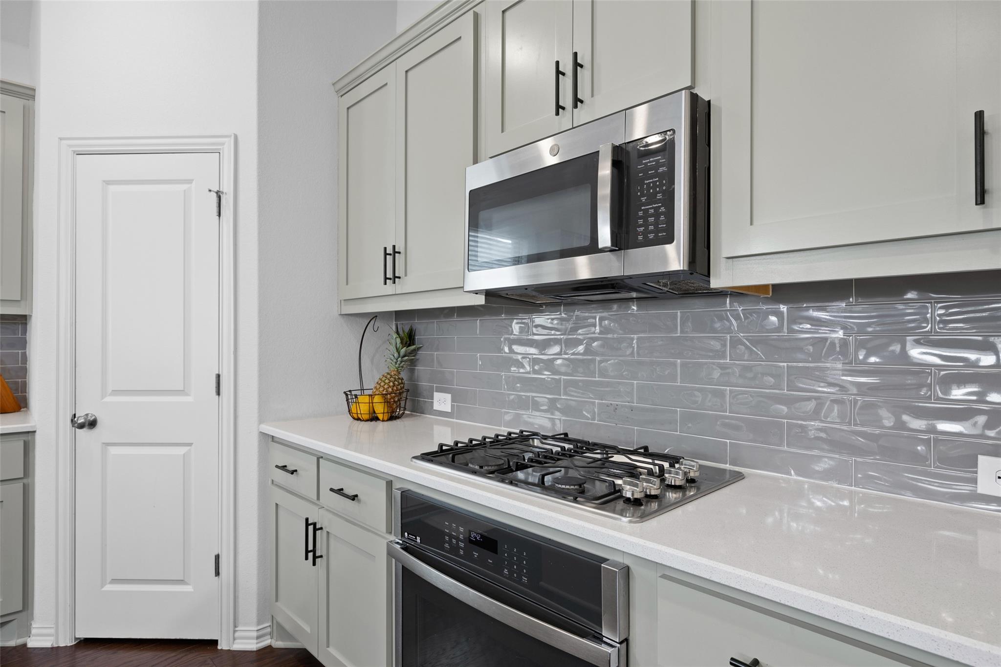 303 Eagle Ford Dr, Kyle, TX 78640