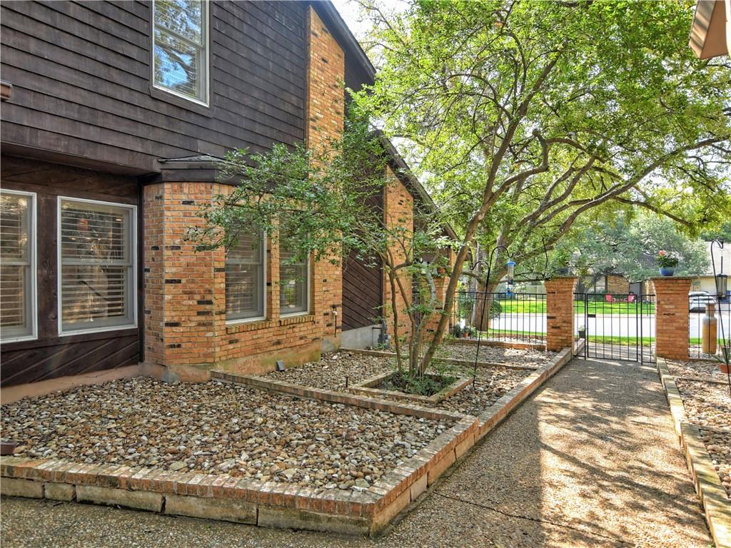 8123 Forest Mesa Dr, Austin, TX 78759