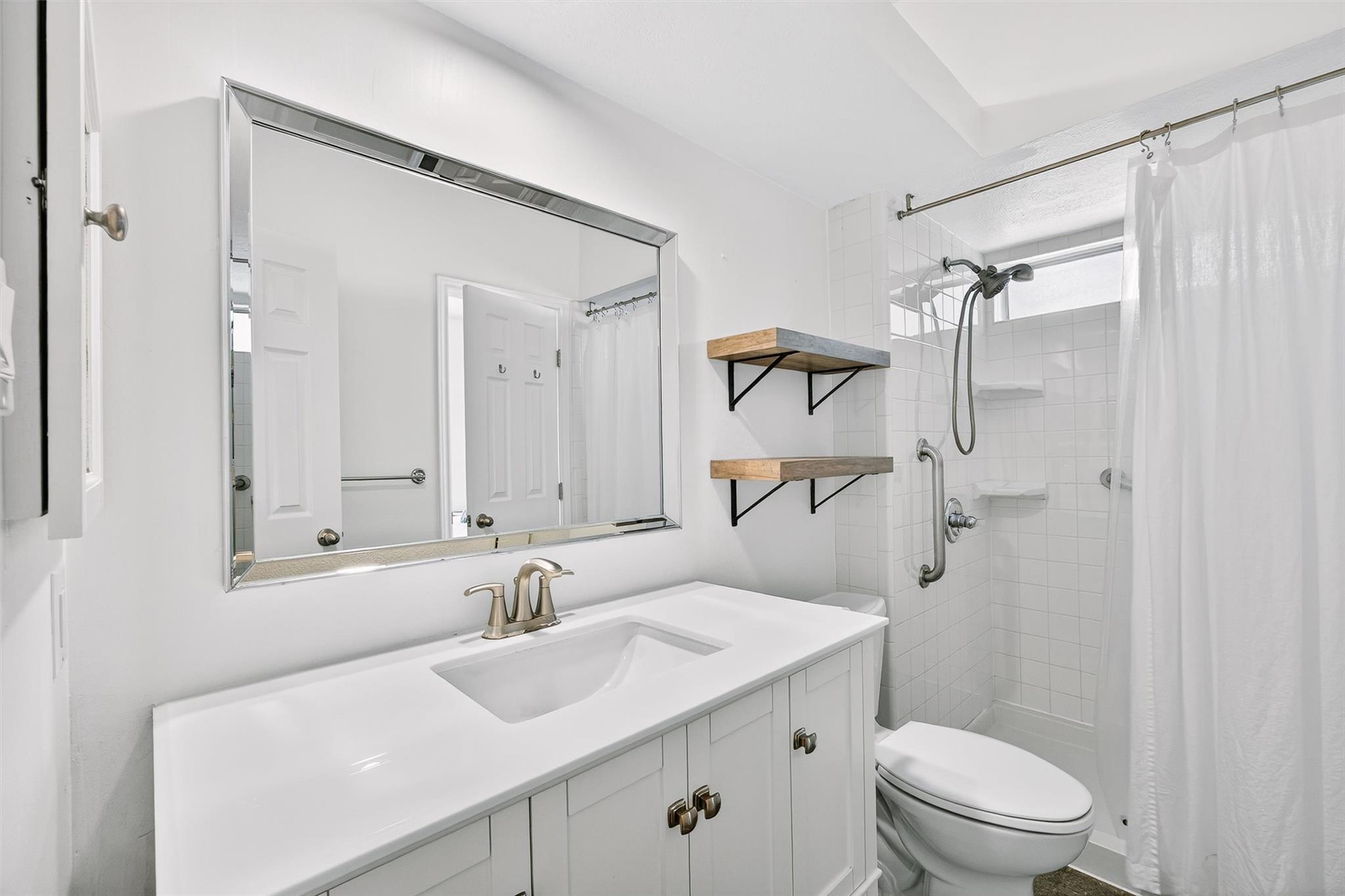 3809 Spicewood Springs Rd # 103, Austin, TX 78759